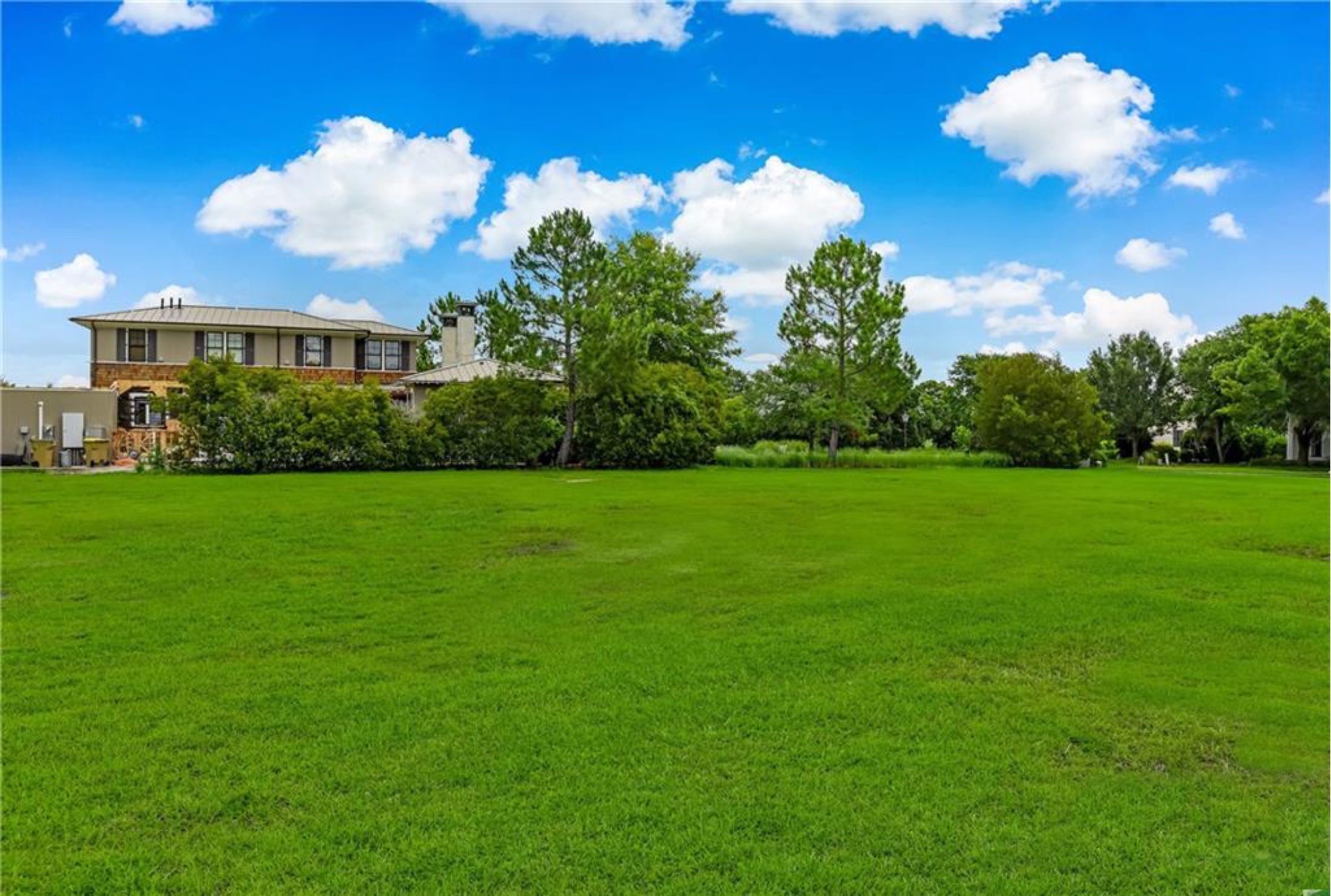 26 Riverview Drive