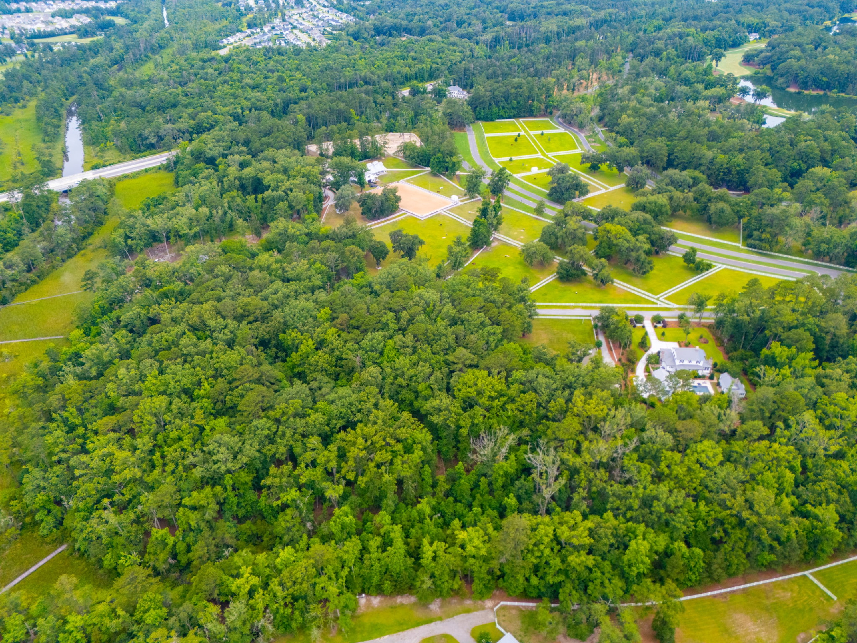125 Travelers Way