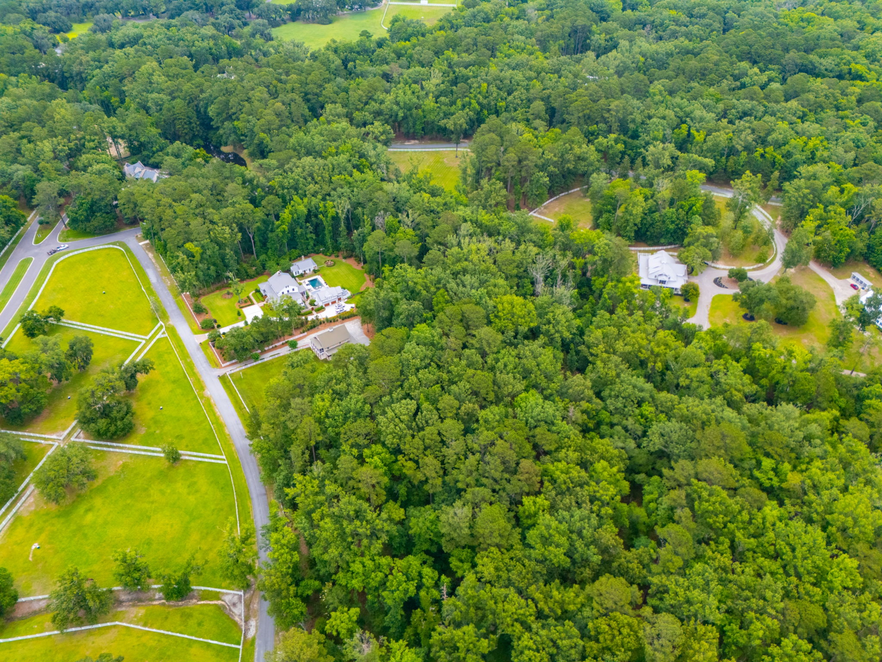 125 Travelers Way