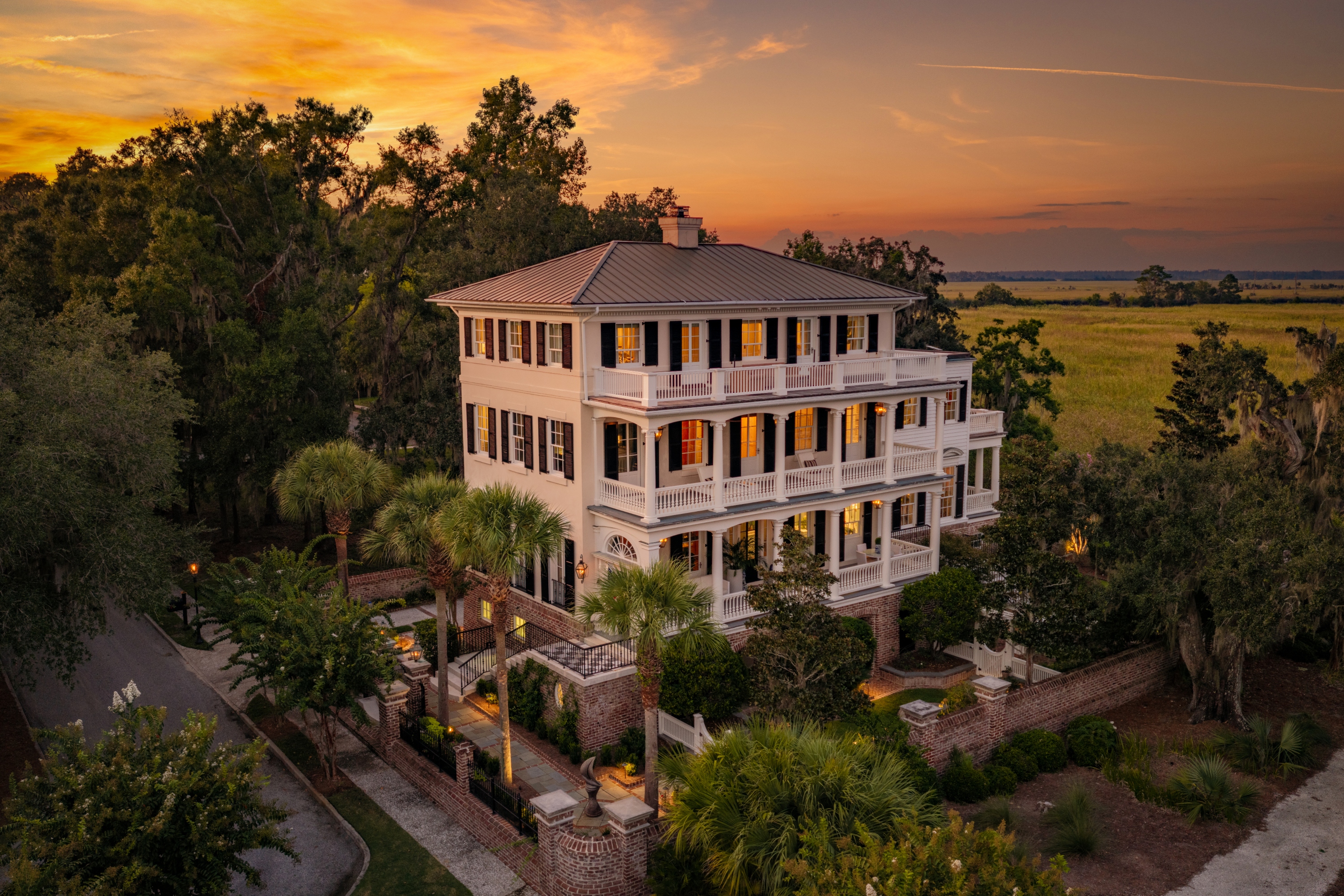 733 McAllister