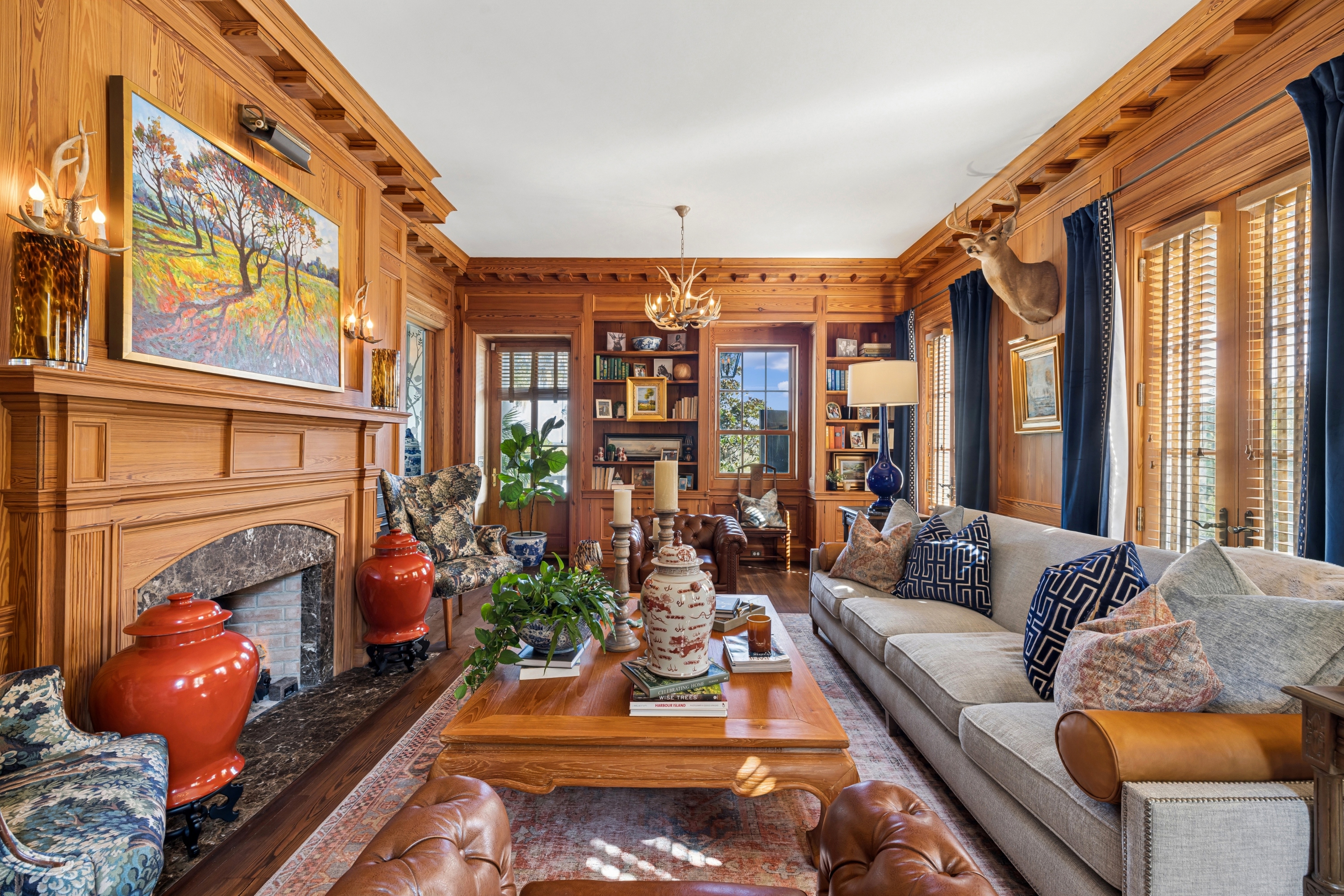 733 McAllister