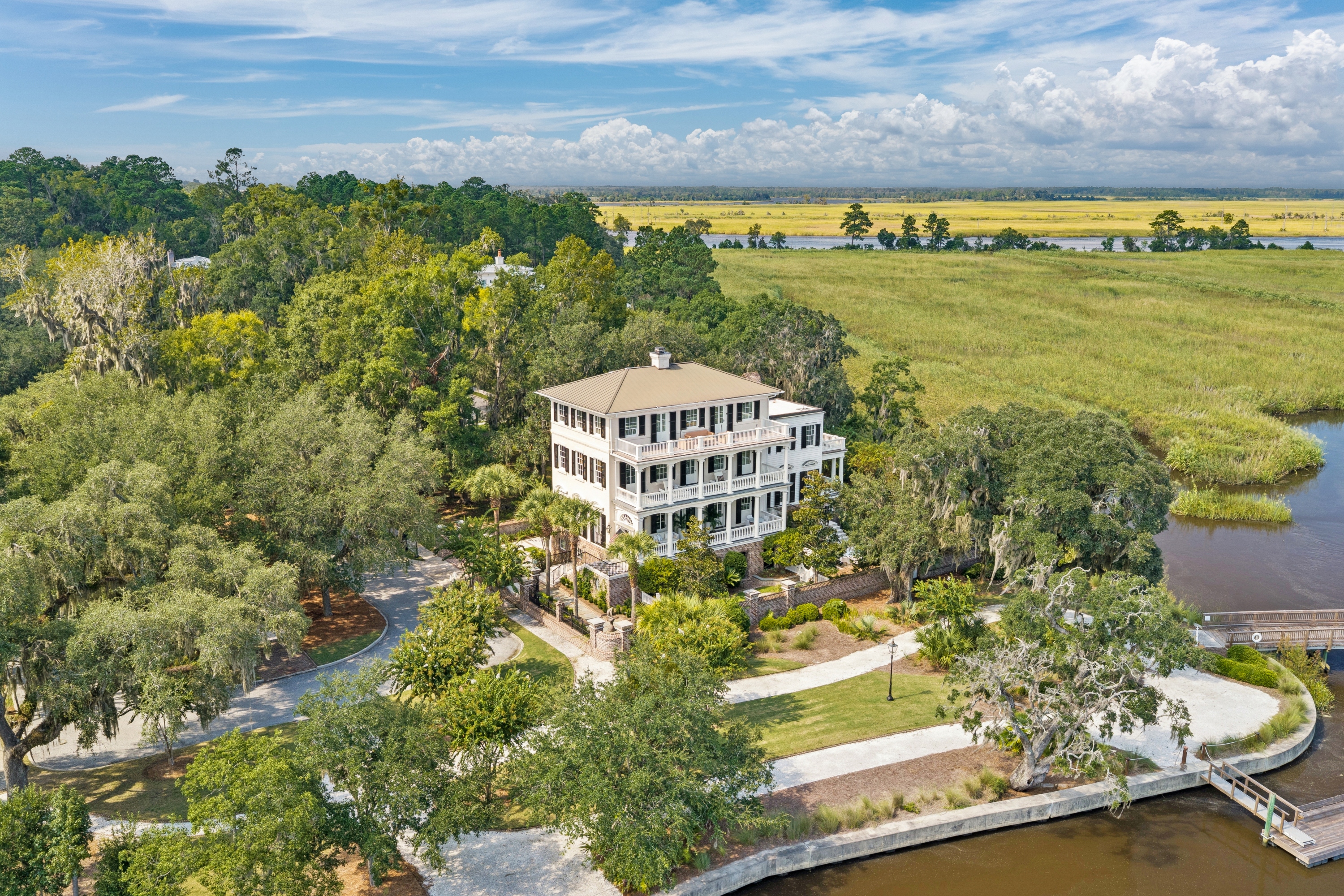 733 McAllister