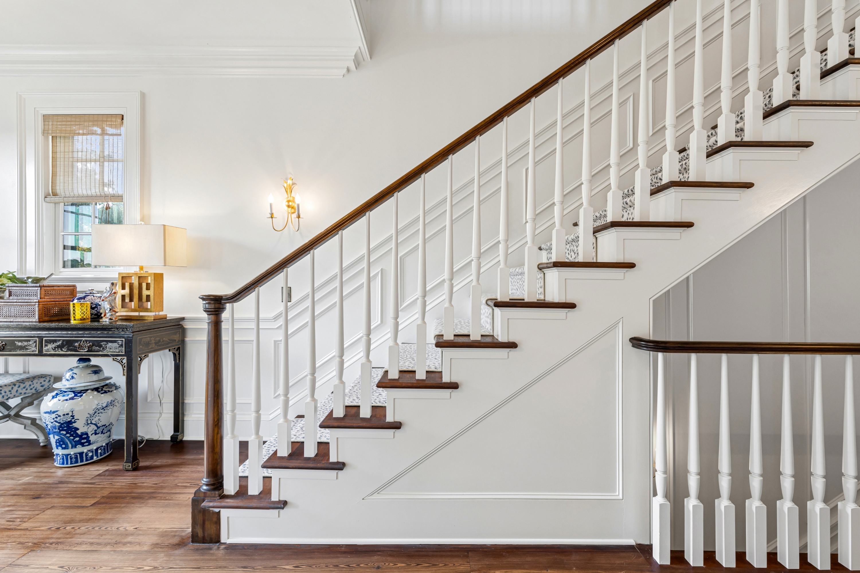 733 McAllister