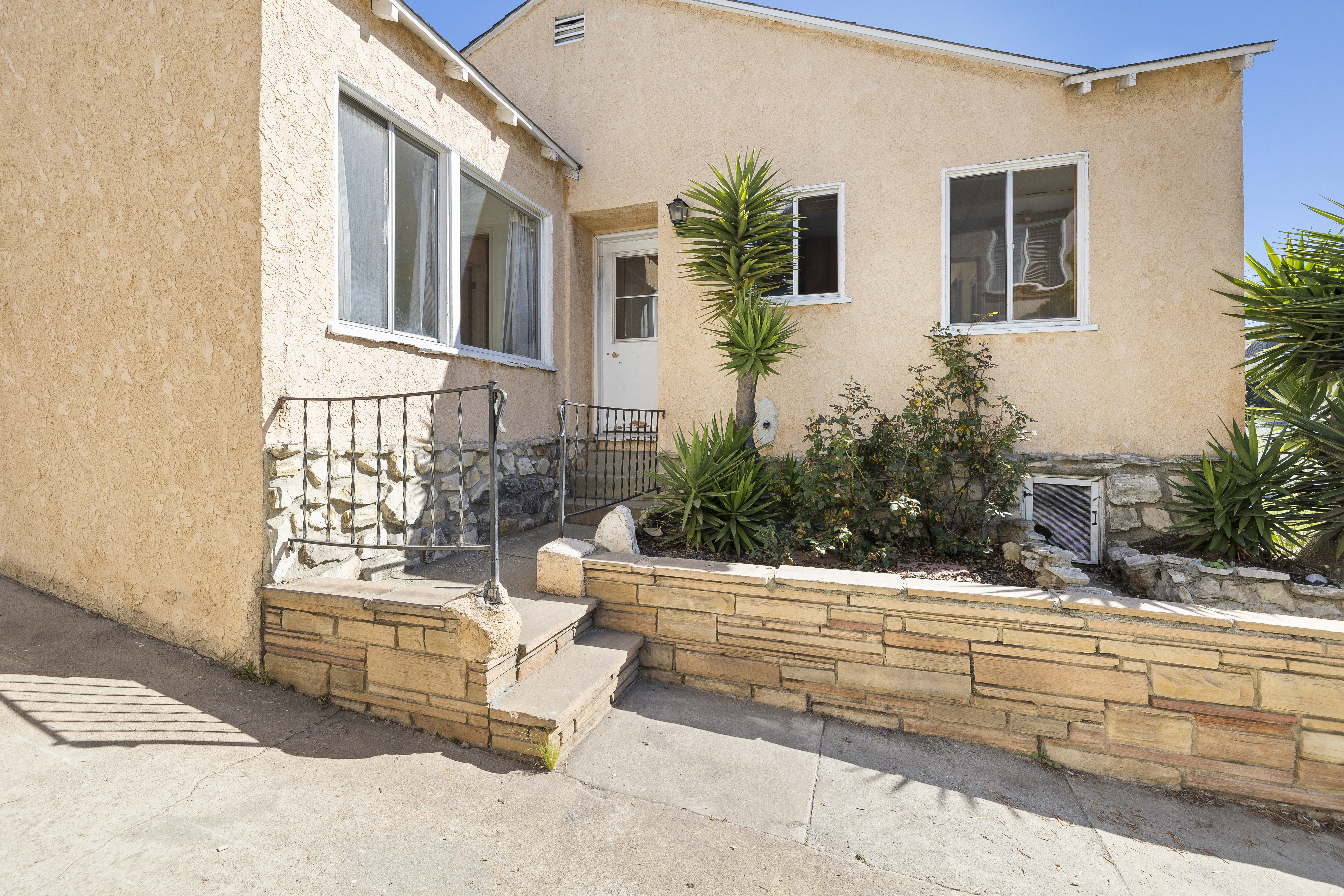 1205 9th Street 