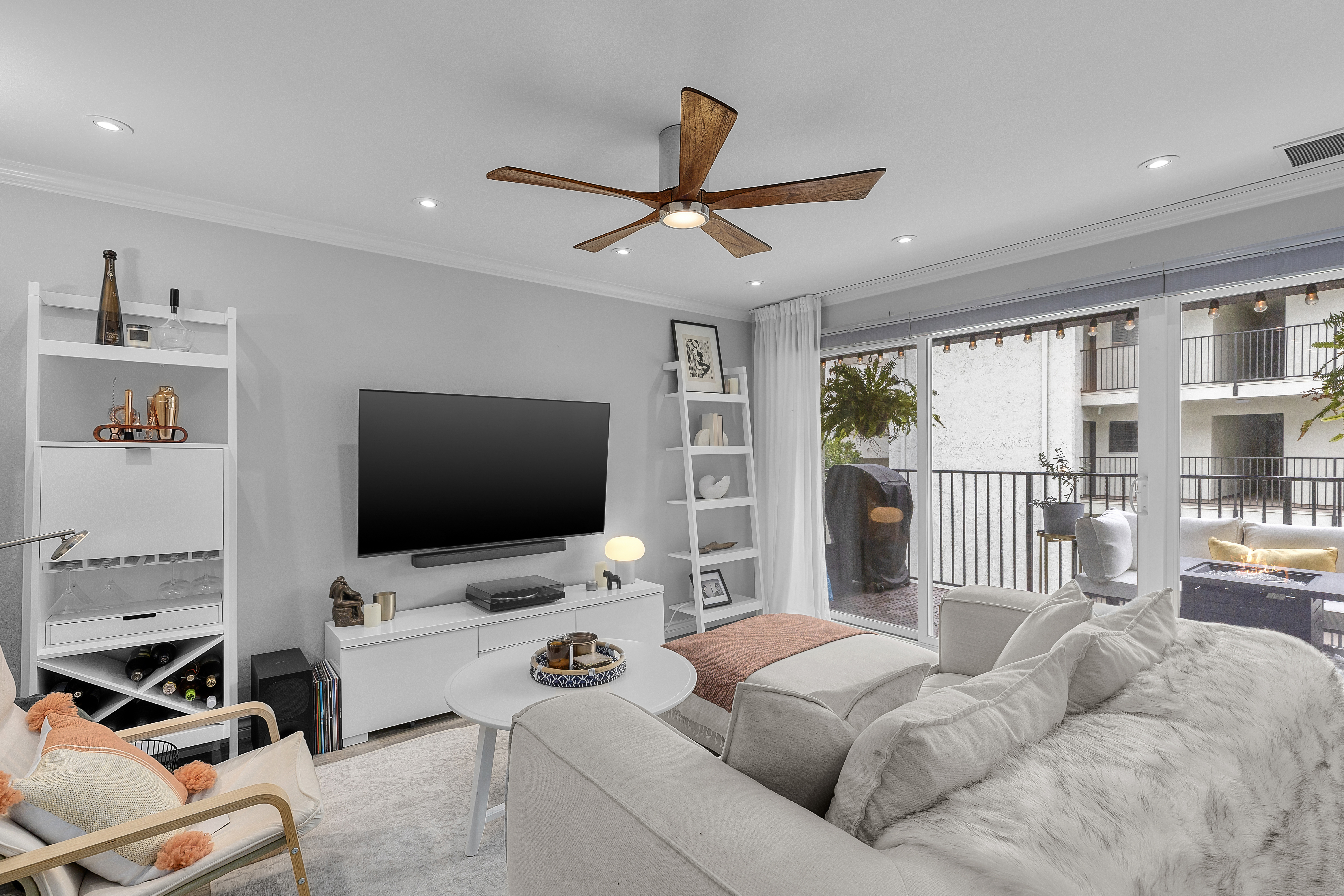 1720 Ardmore Avenue #118 