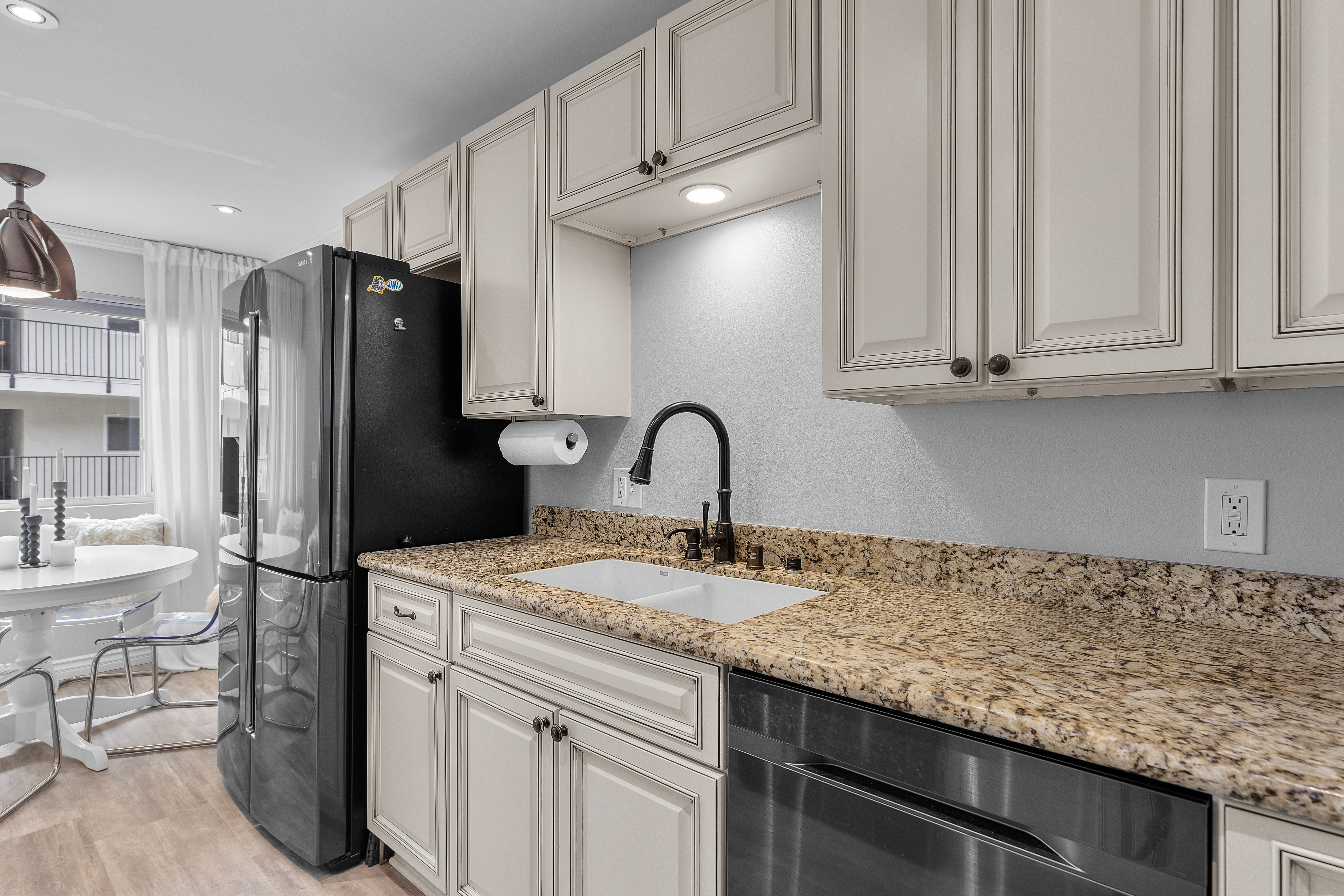 1720 Ardmore Avenue #118 