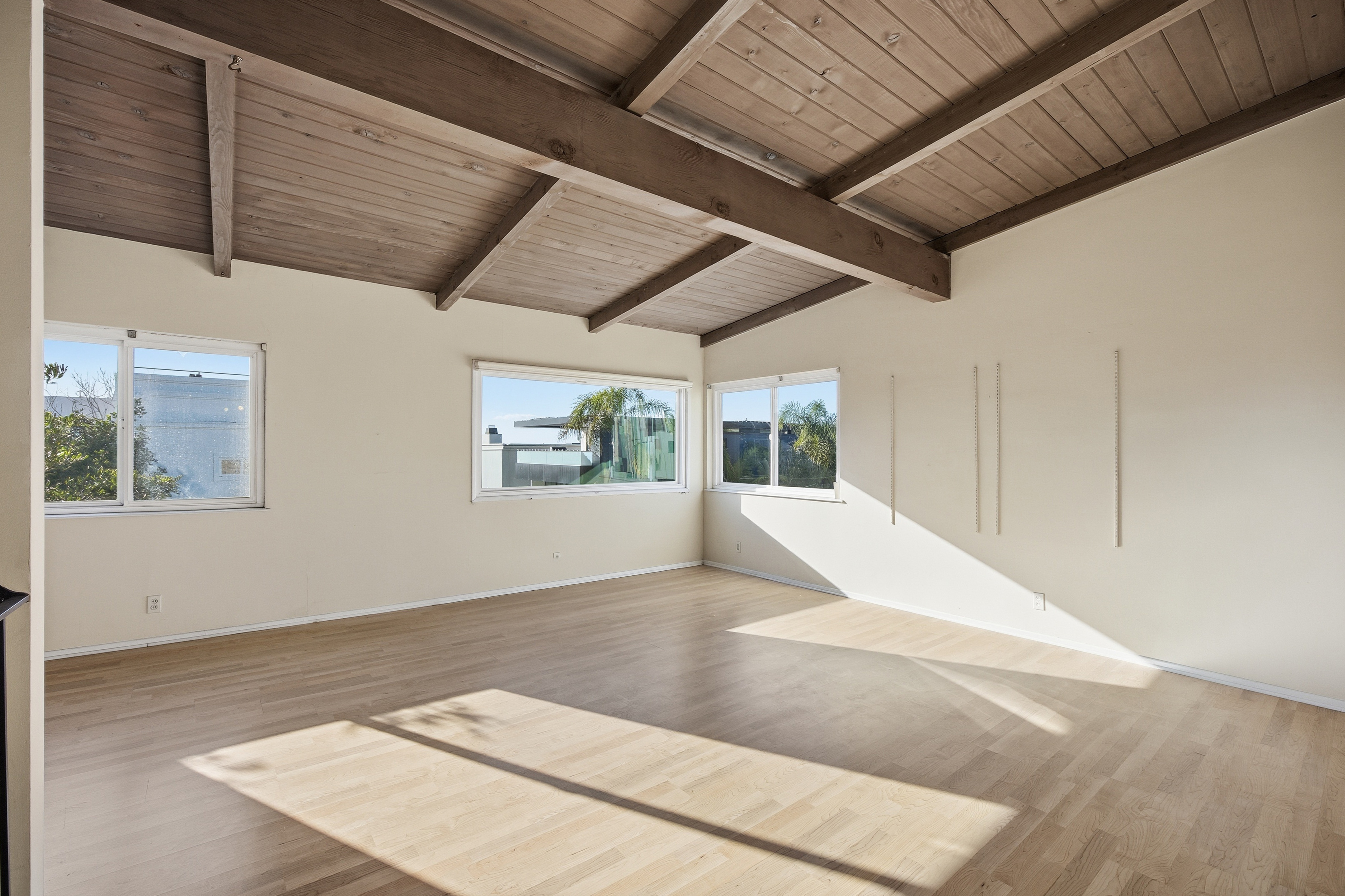 1902 Highland Avenue 