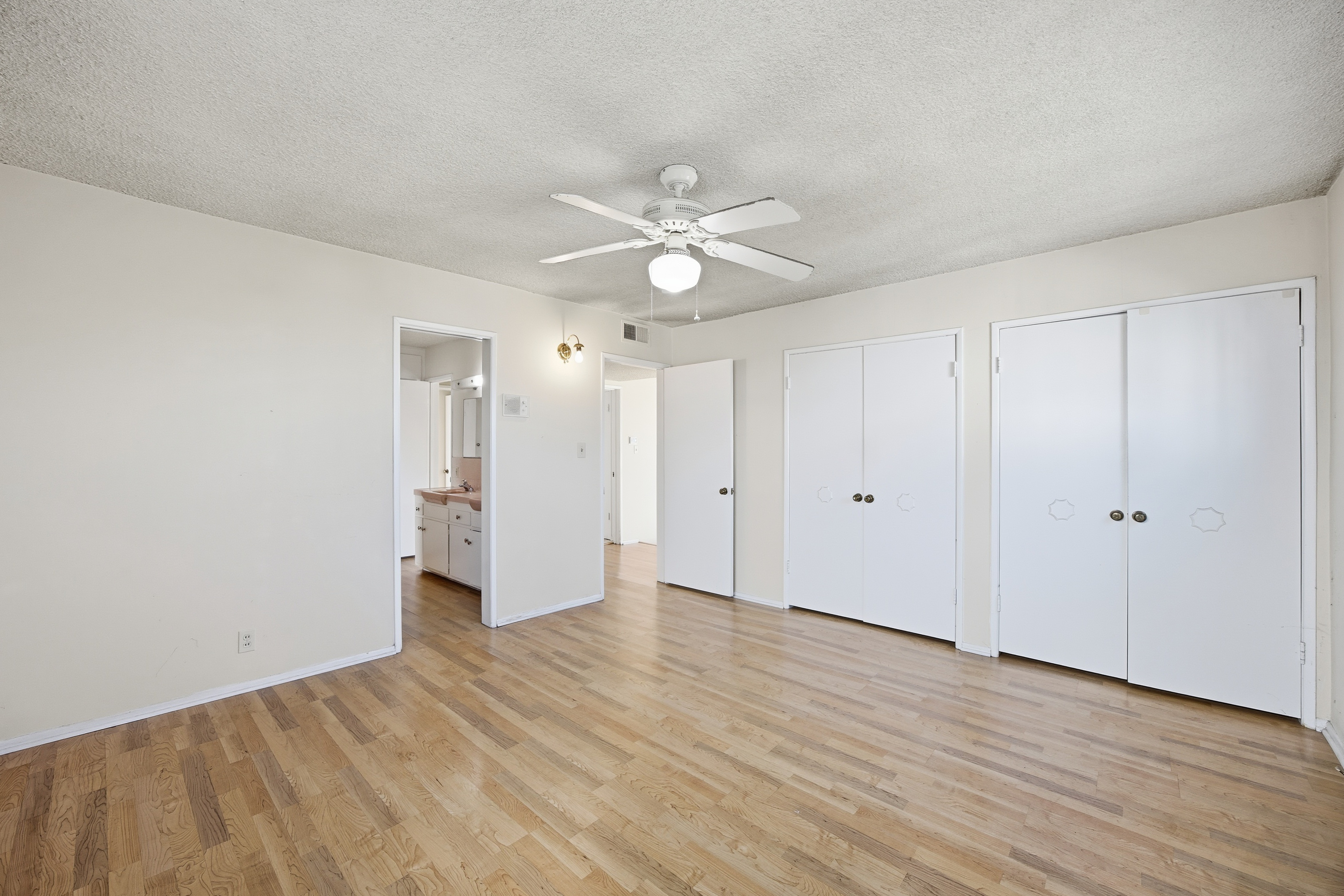 1902 Highland Avenue 