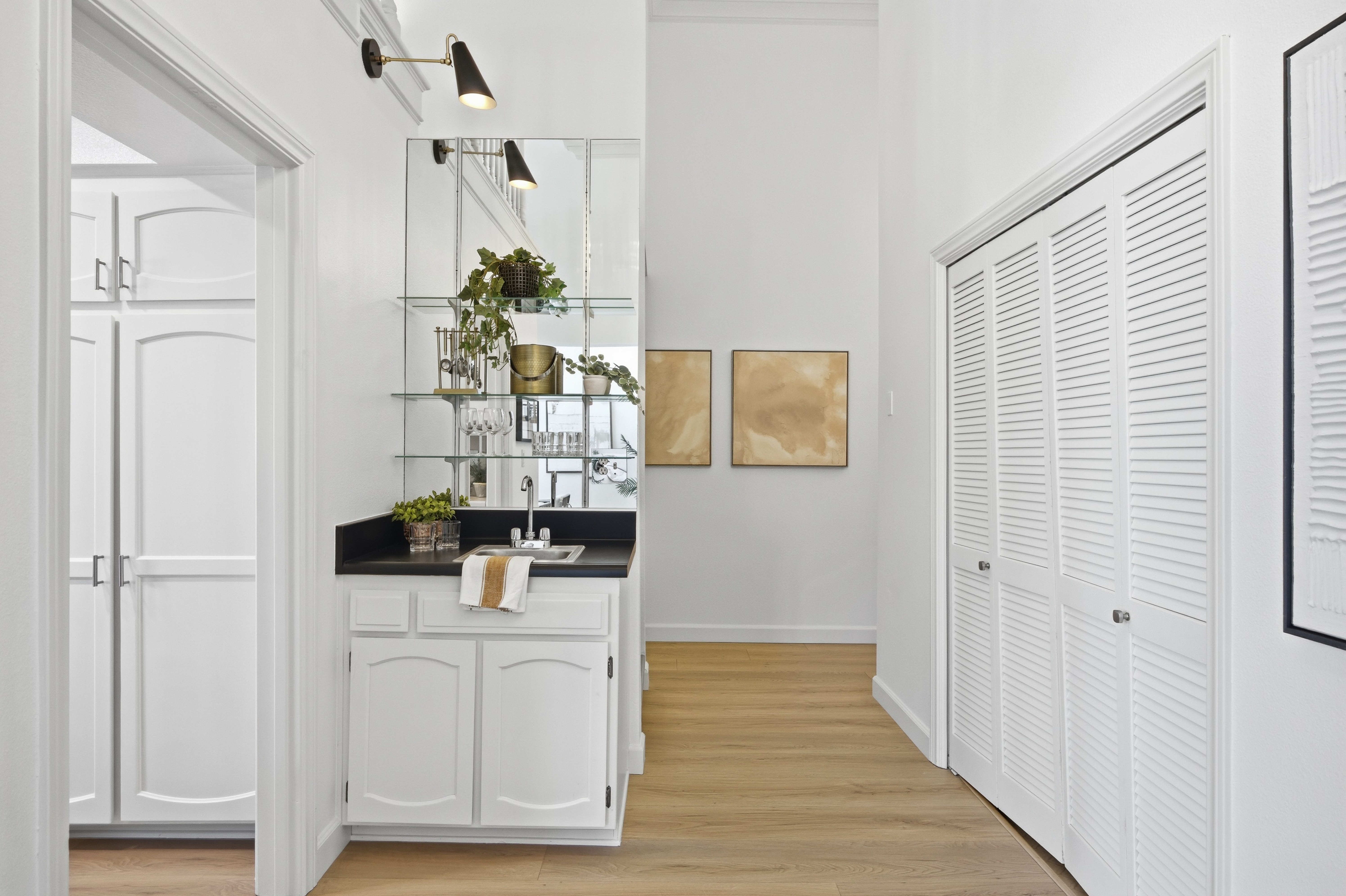 11737 Darlington Avenue 