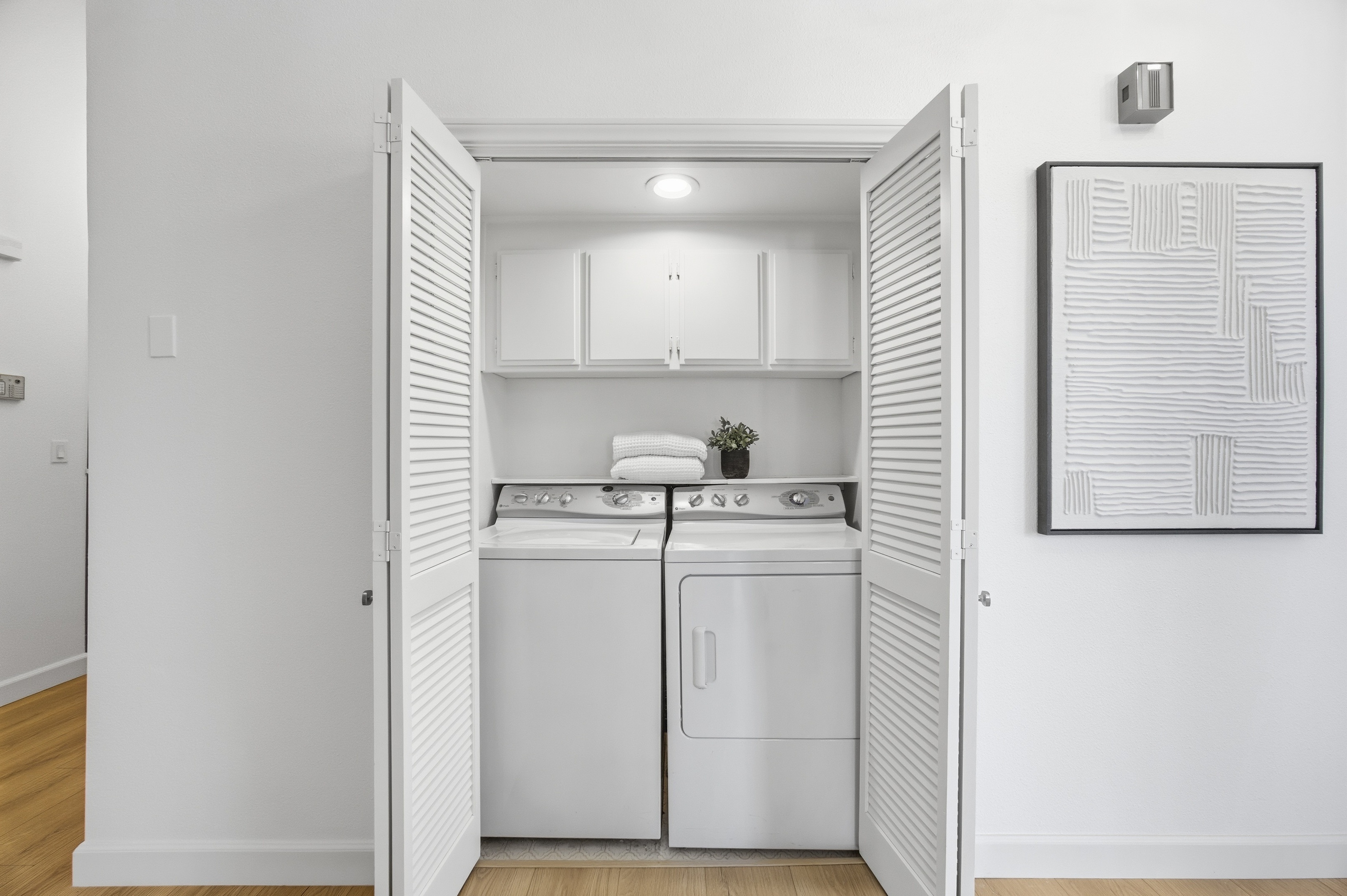 11737 Darlington Avenue 