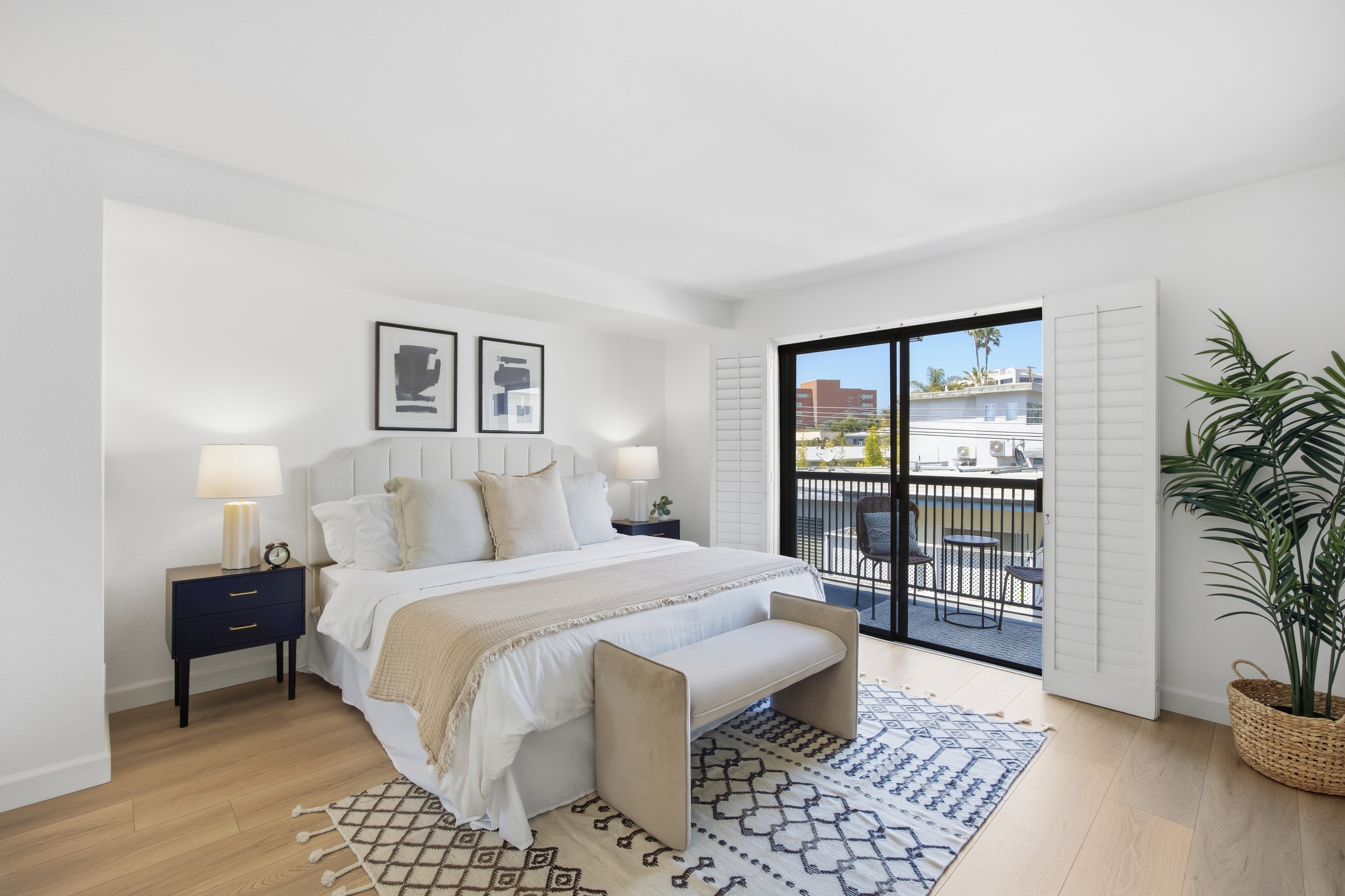 11737 Darlington Avenue 