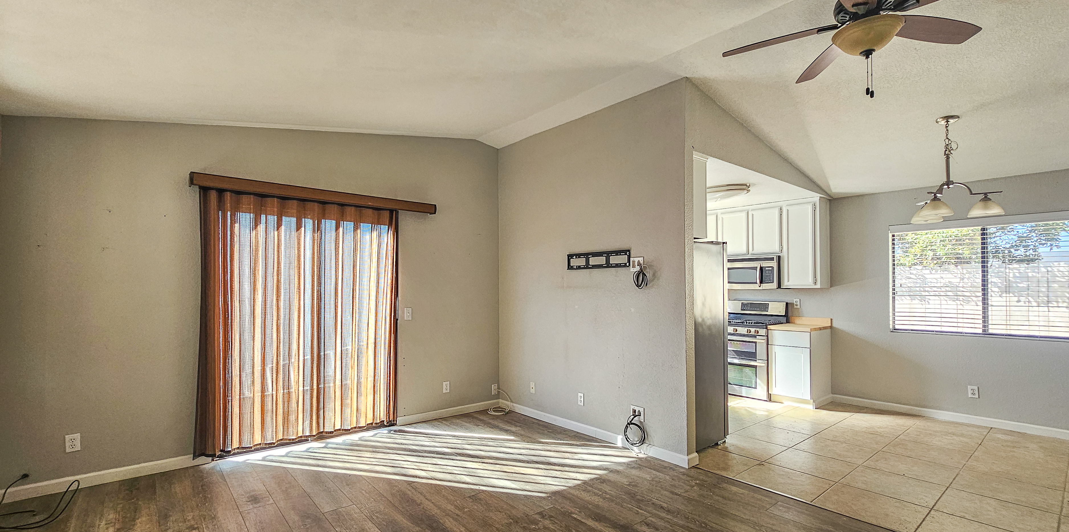 1196 Santa Ynez Ave 