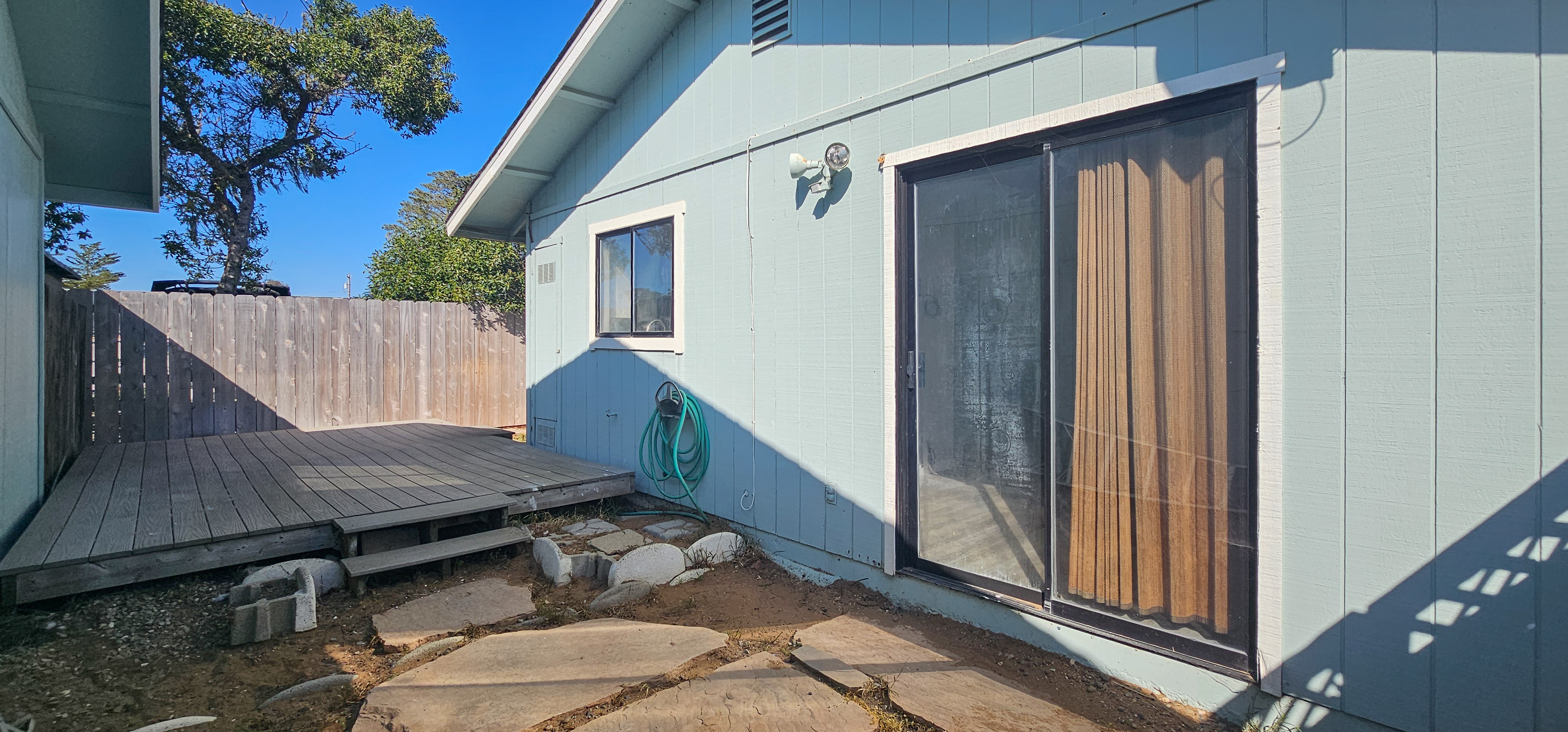 1196 Santa Ynez Ave 
