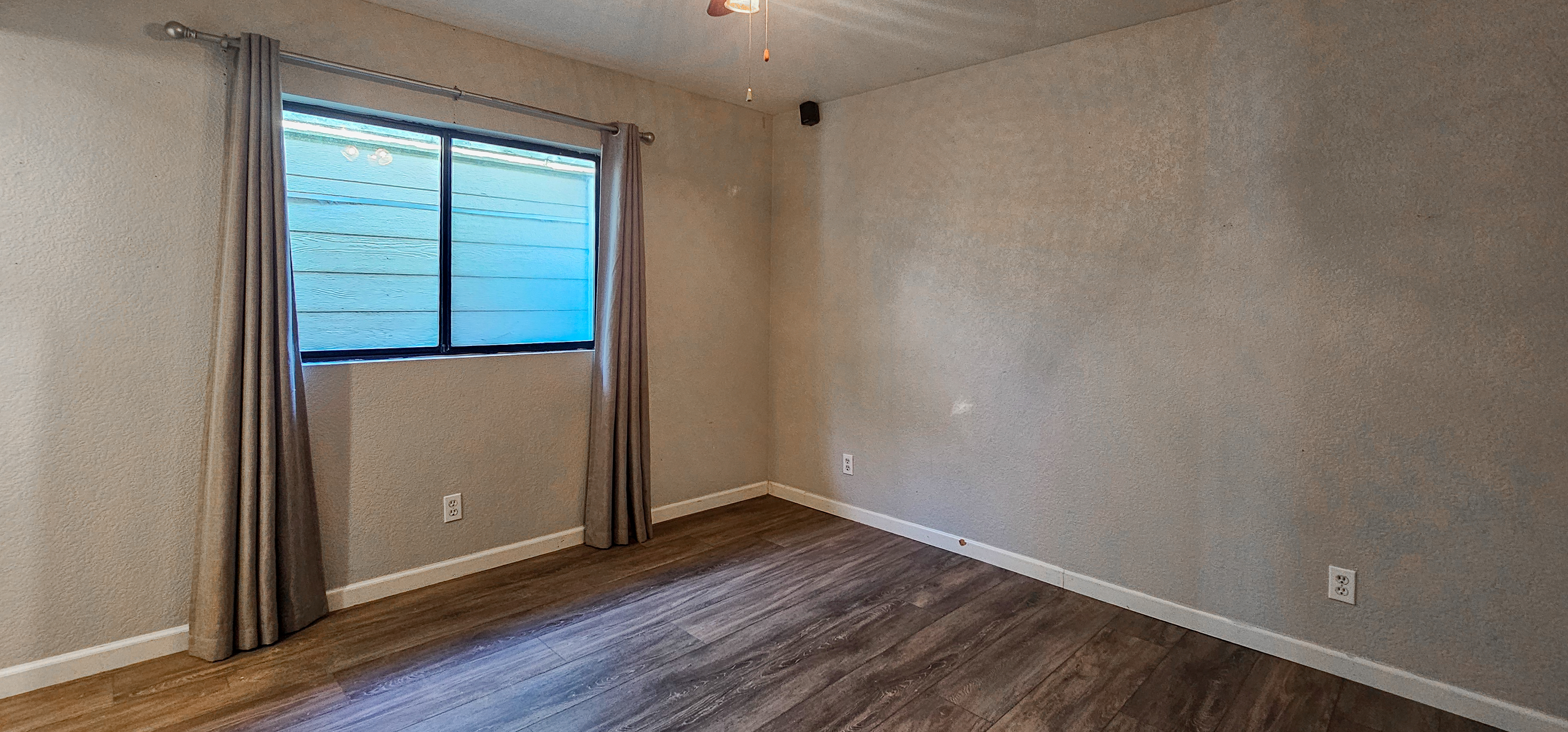 1196 Santa Ynez Ave 