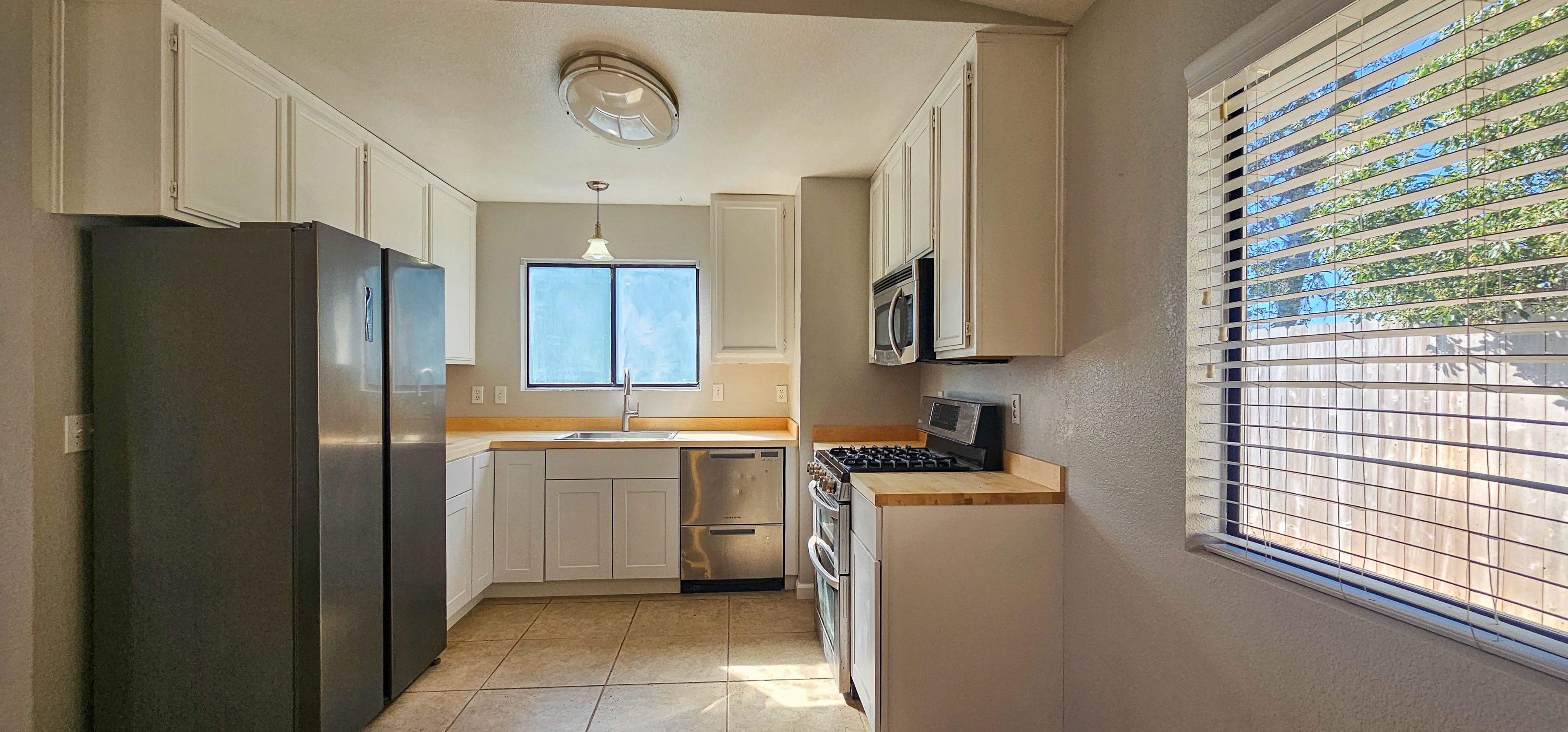 1196 Santa Ynez Ave 