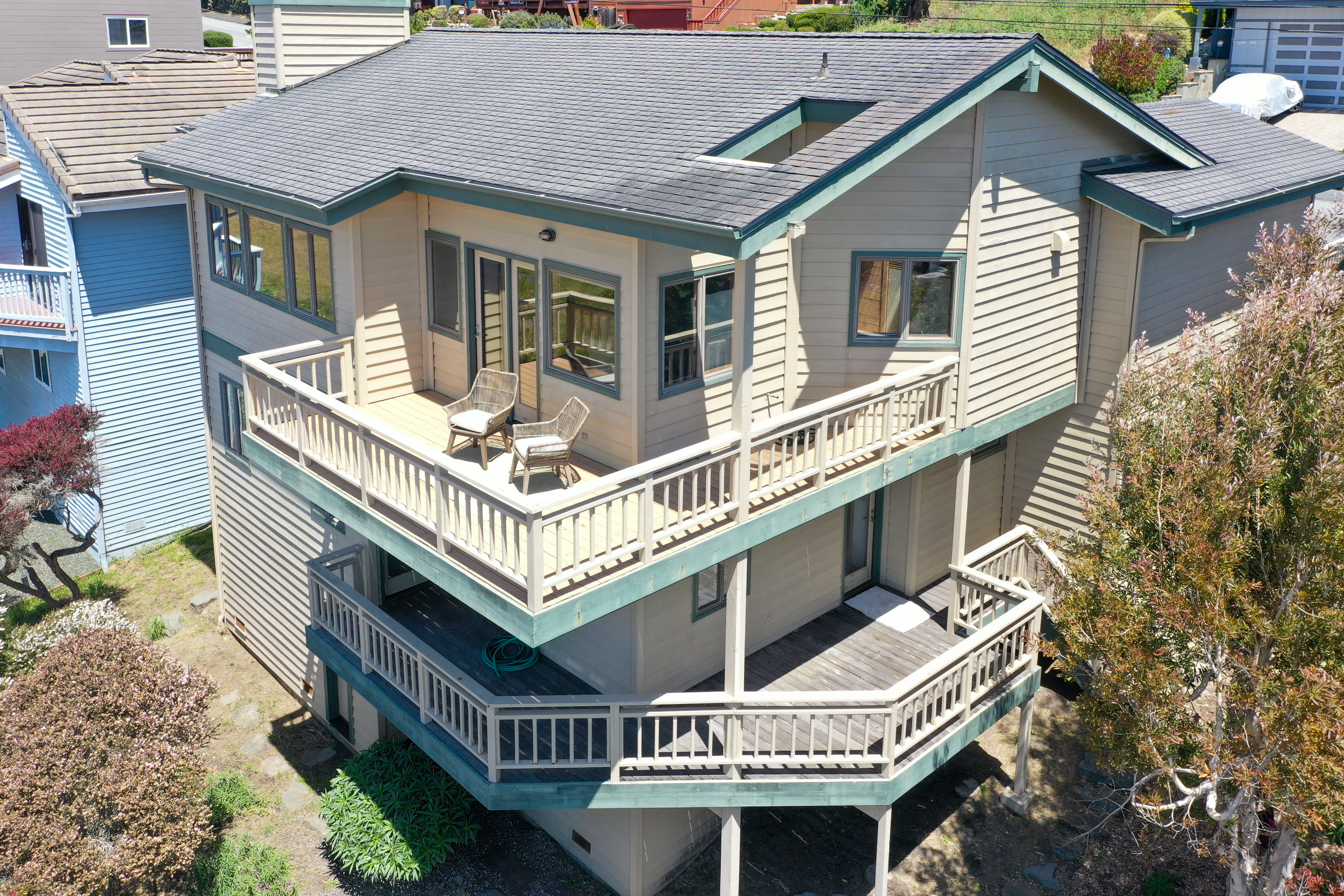 629 Ardath Dr 