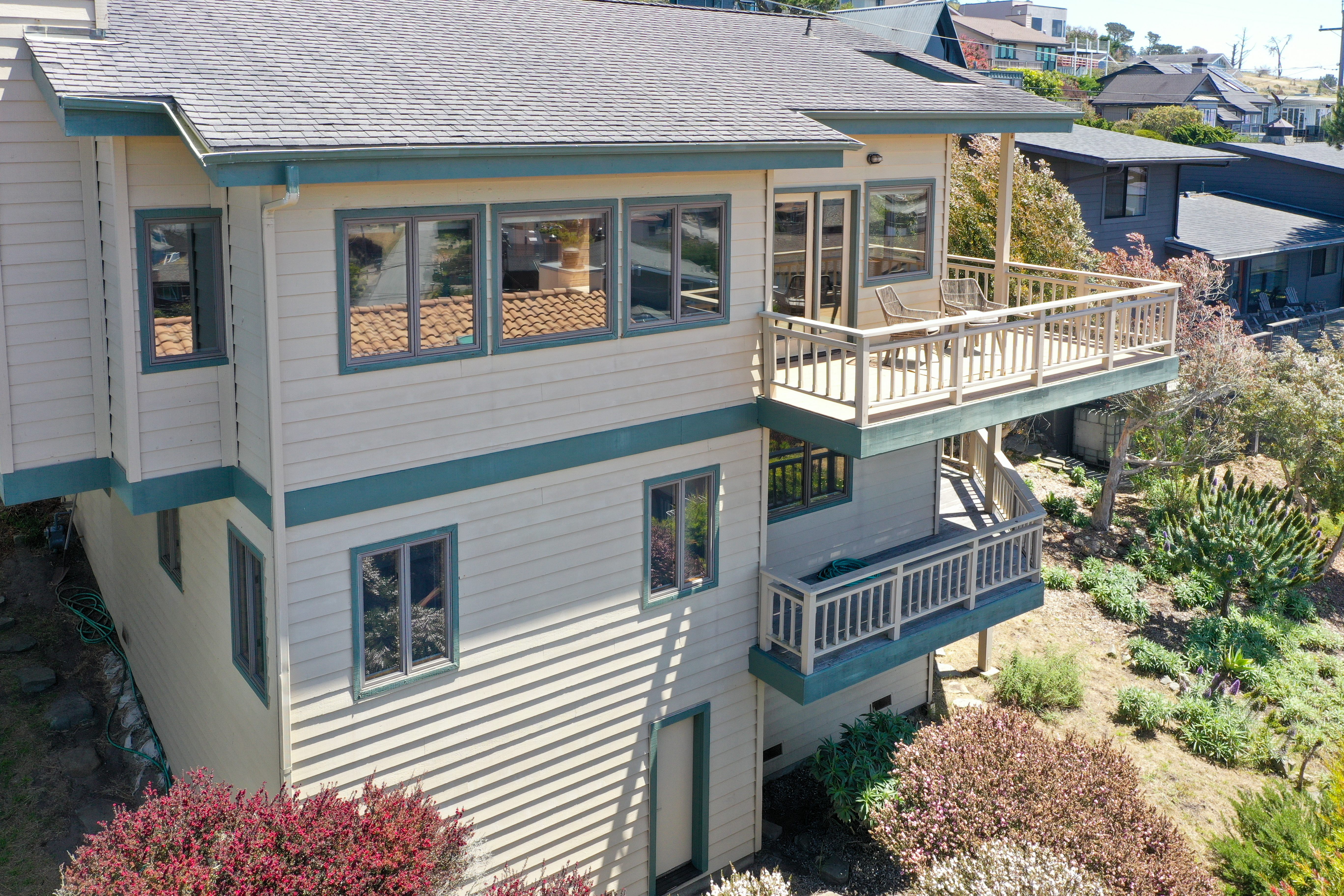 629 Ardath Dr 