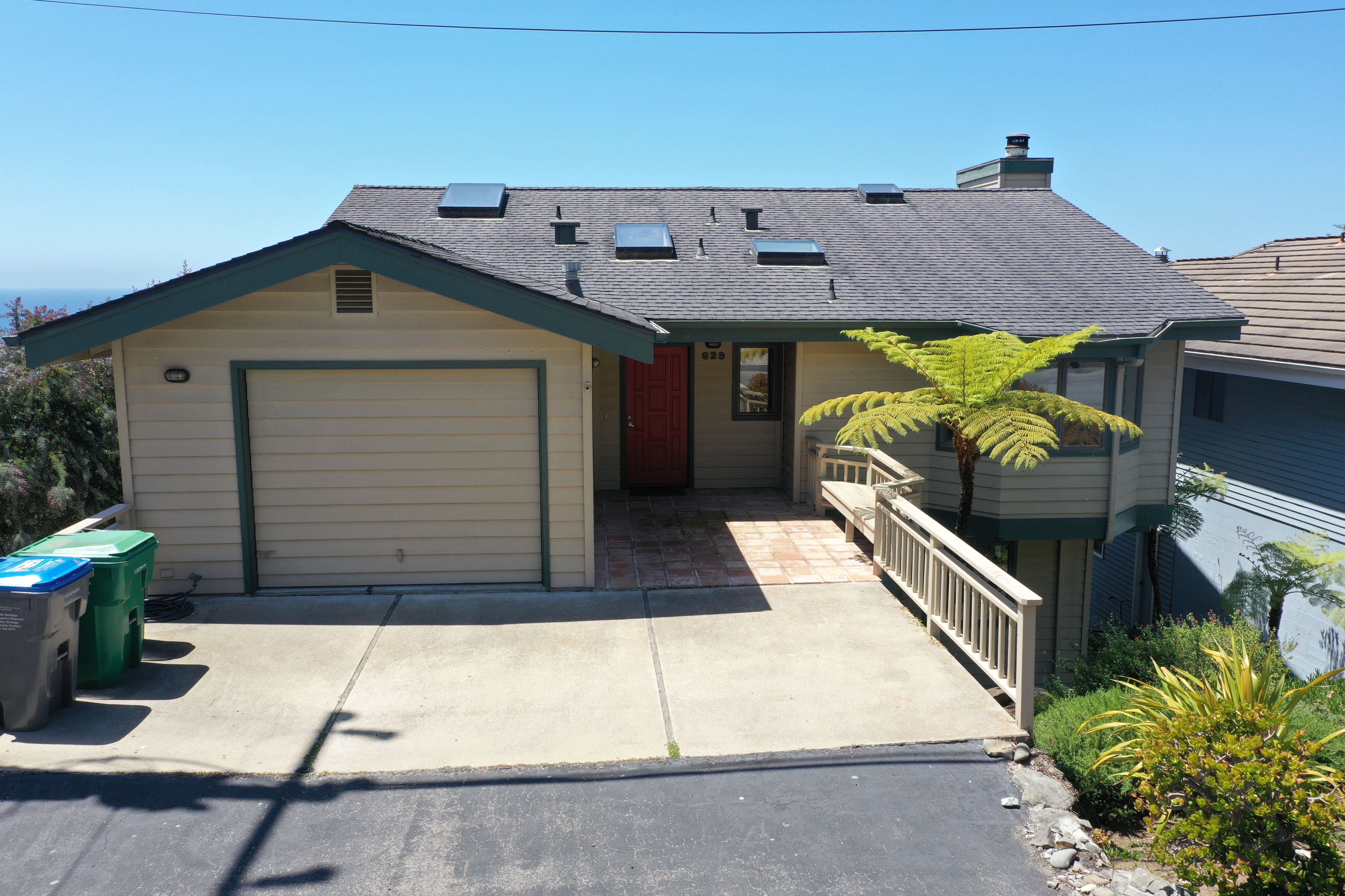 629 Ardath Dr 