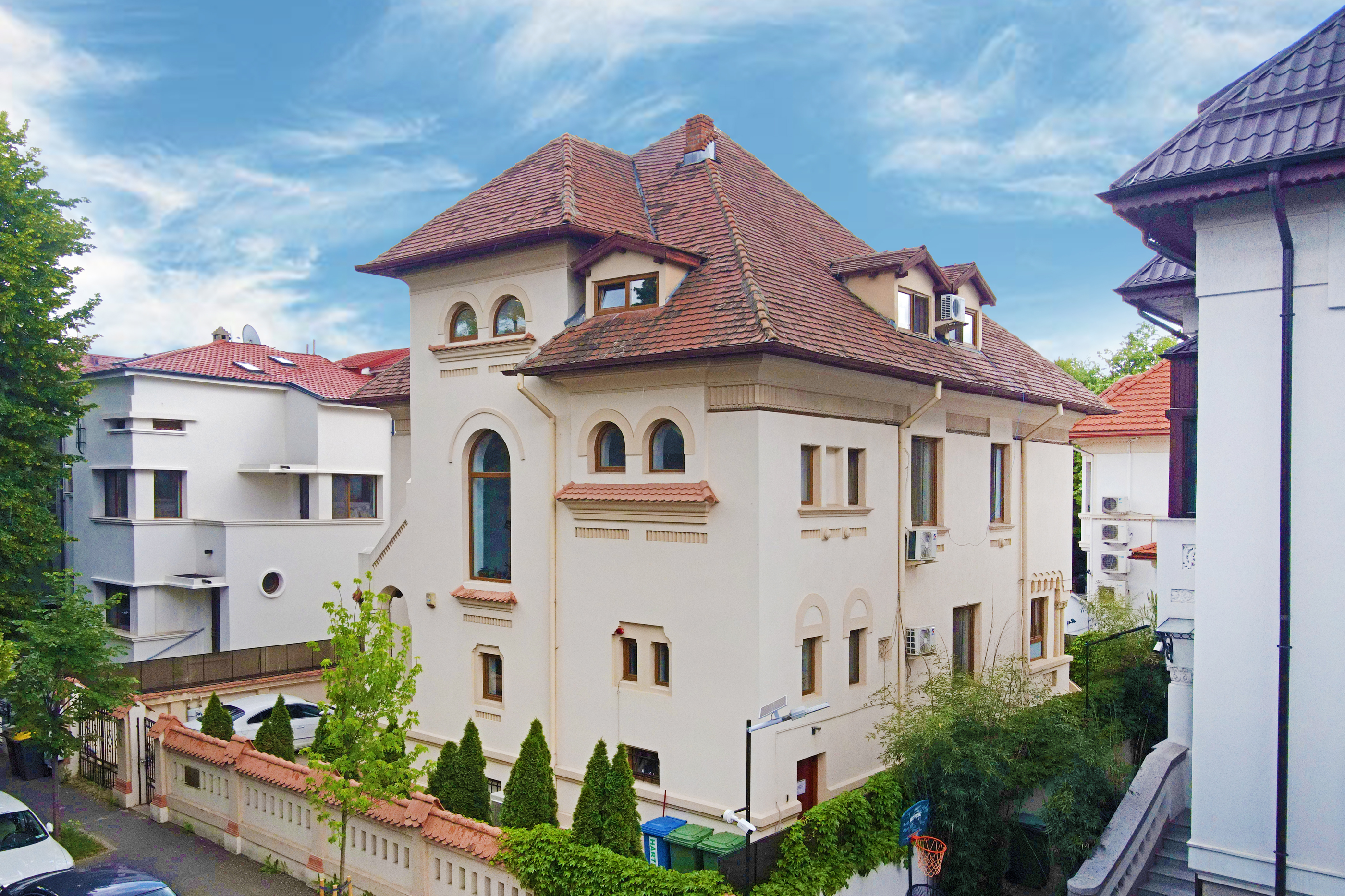 Dorobanți - "Capitale" 