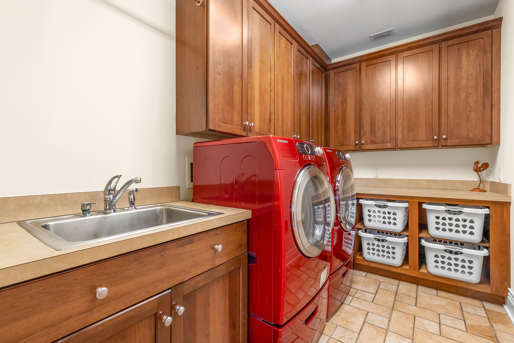 7762 Still Lakes Drive