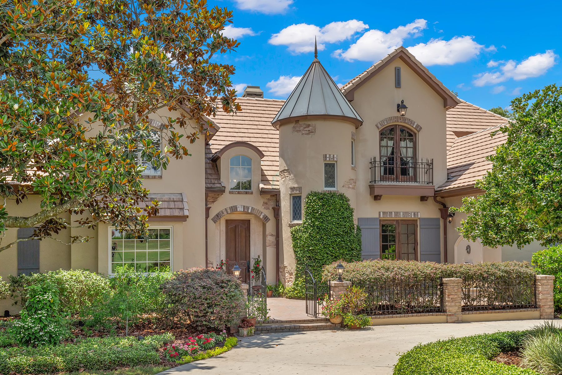 7762 Still Lakes Drive