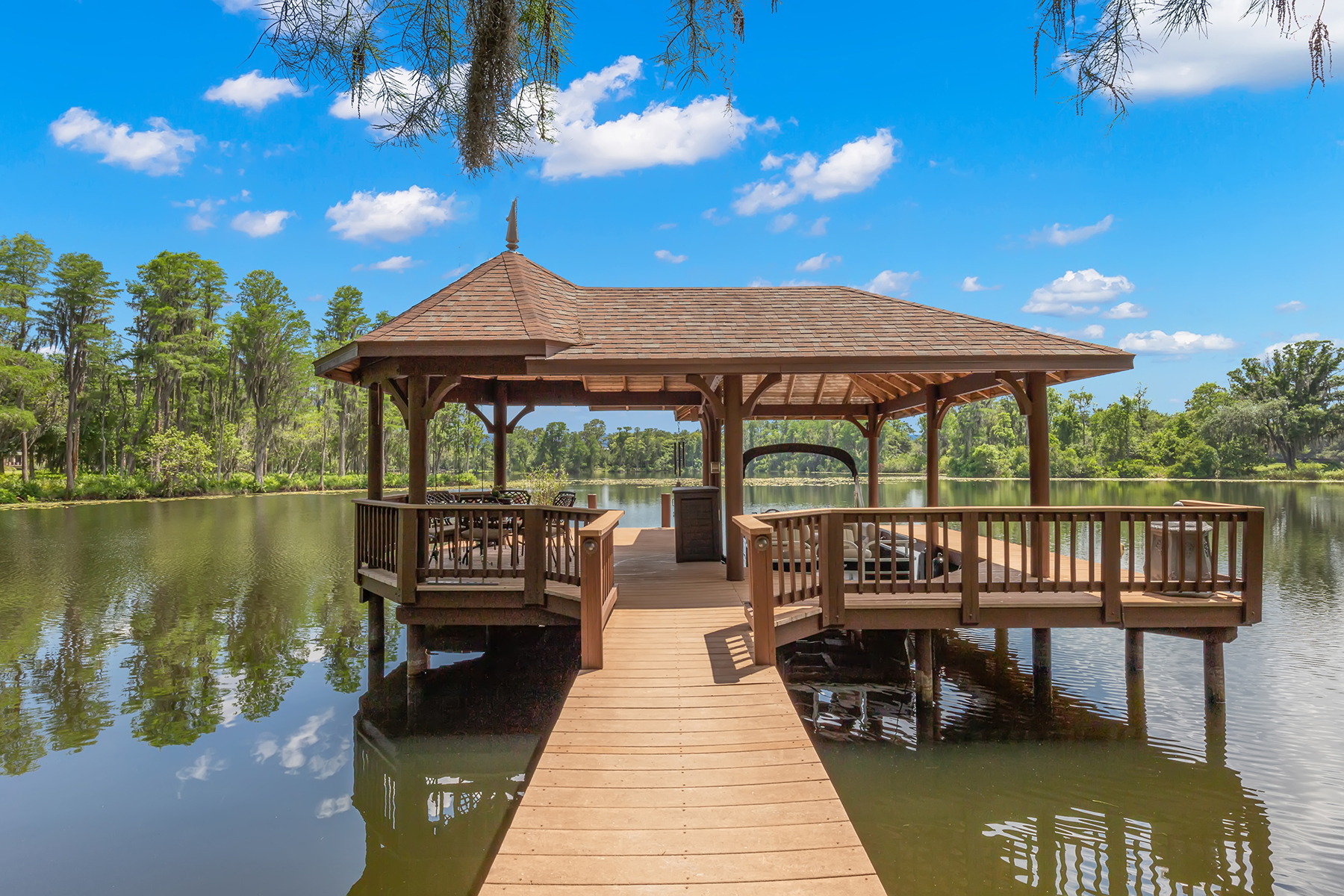 7762 Still Lakes Drive