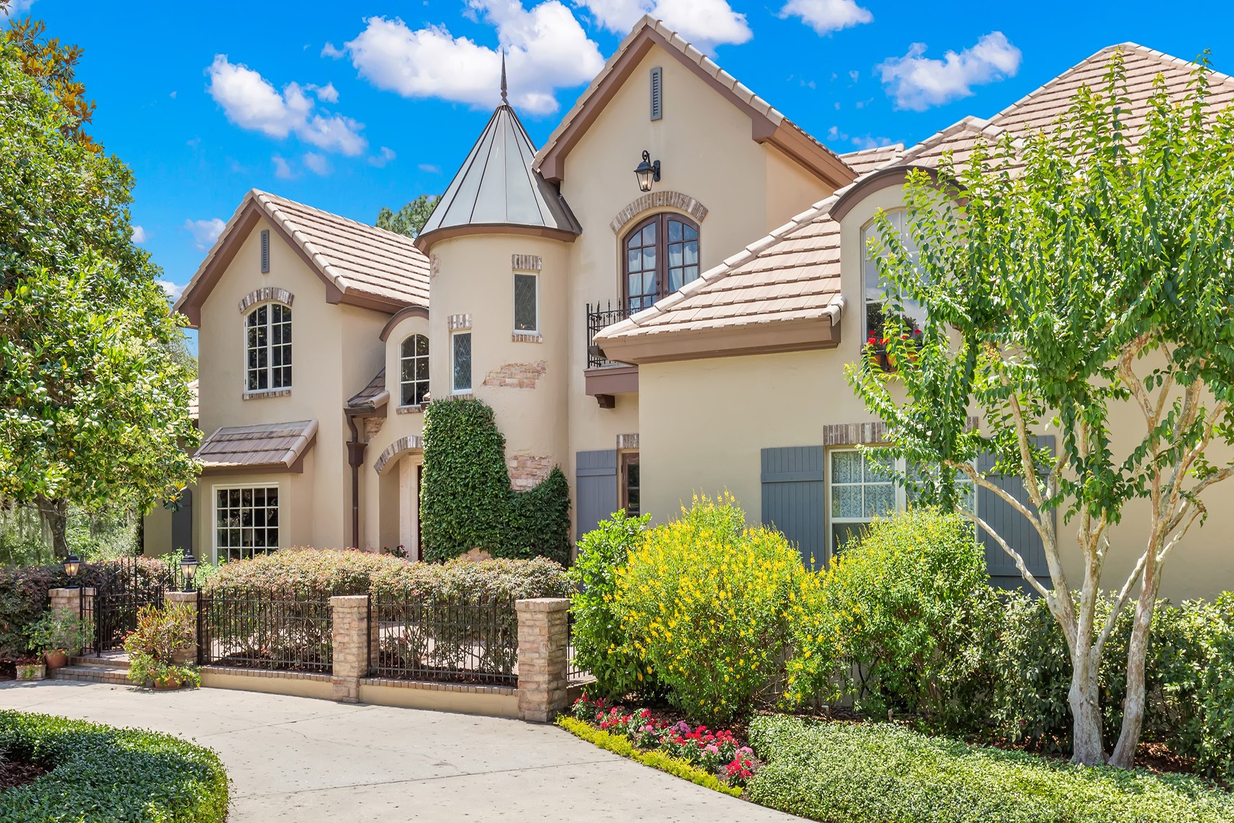 7762 Still Lakes Drive