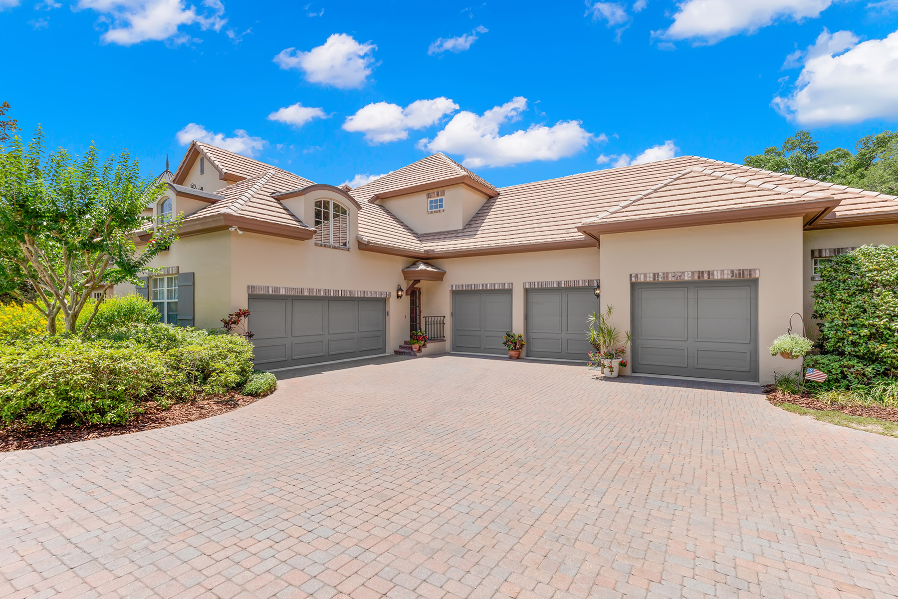 7762 Still Lakes Drive