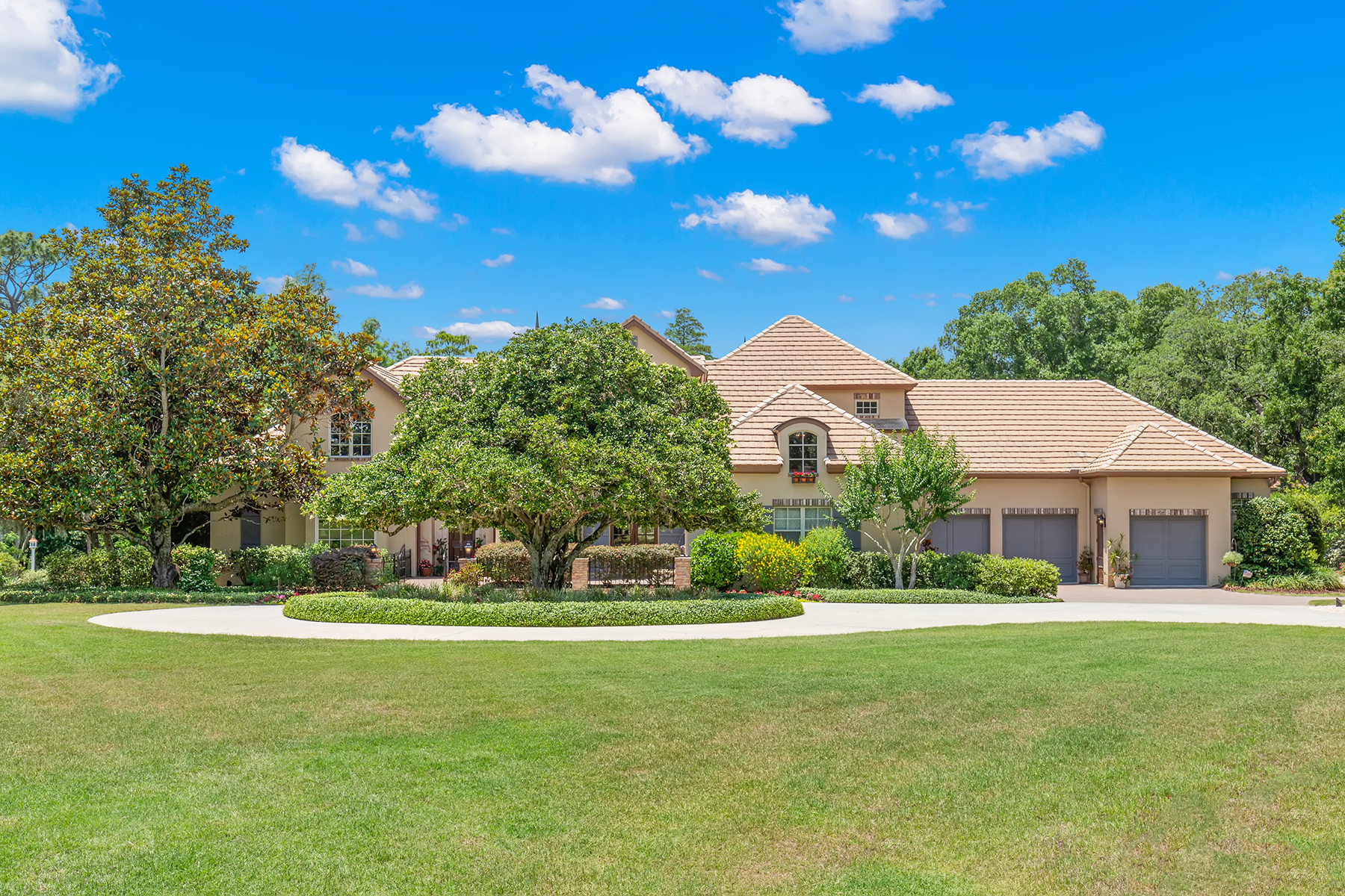 7762 Still Lakes Drive