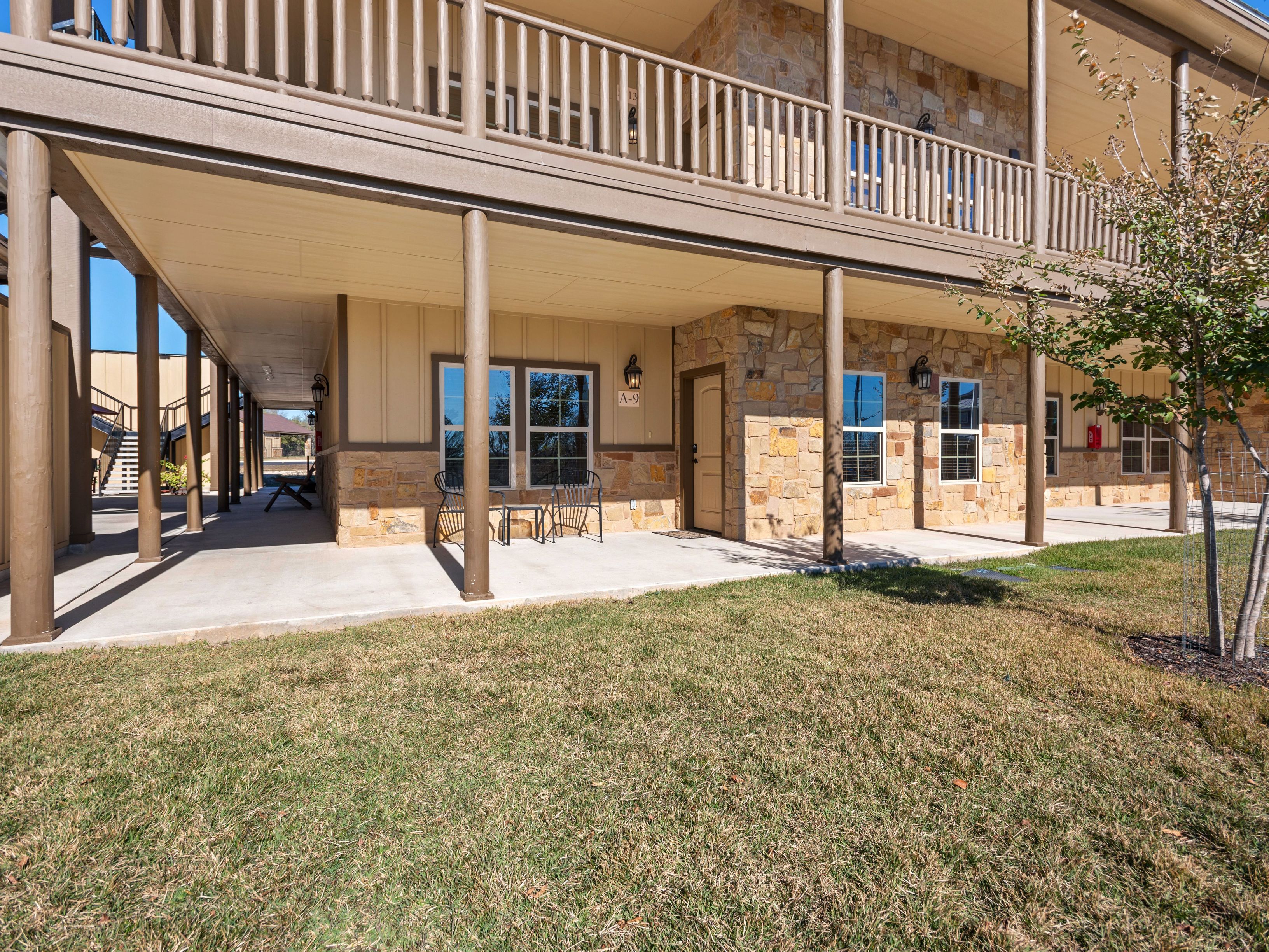 1554 Gruene Road Unit A10