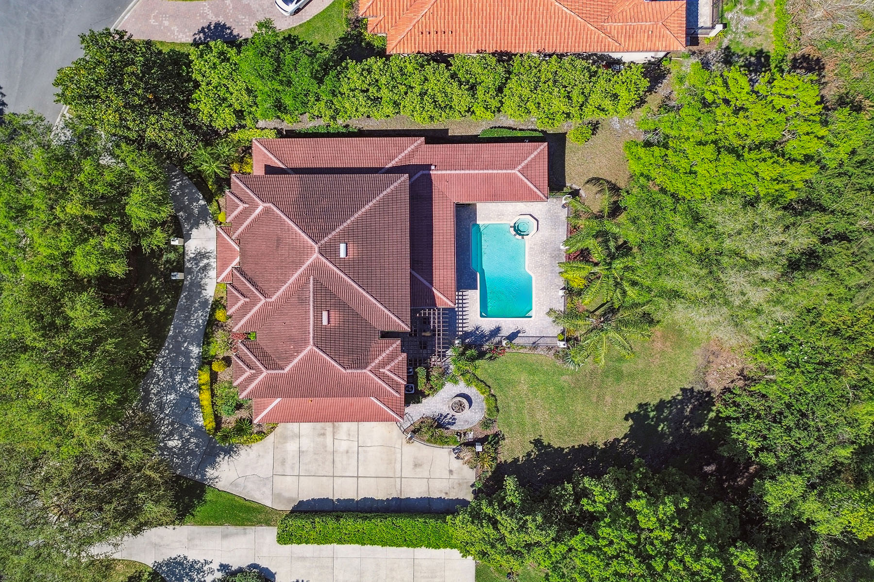 17003 Madres De Avila