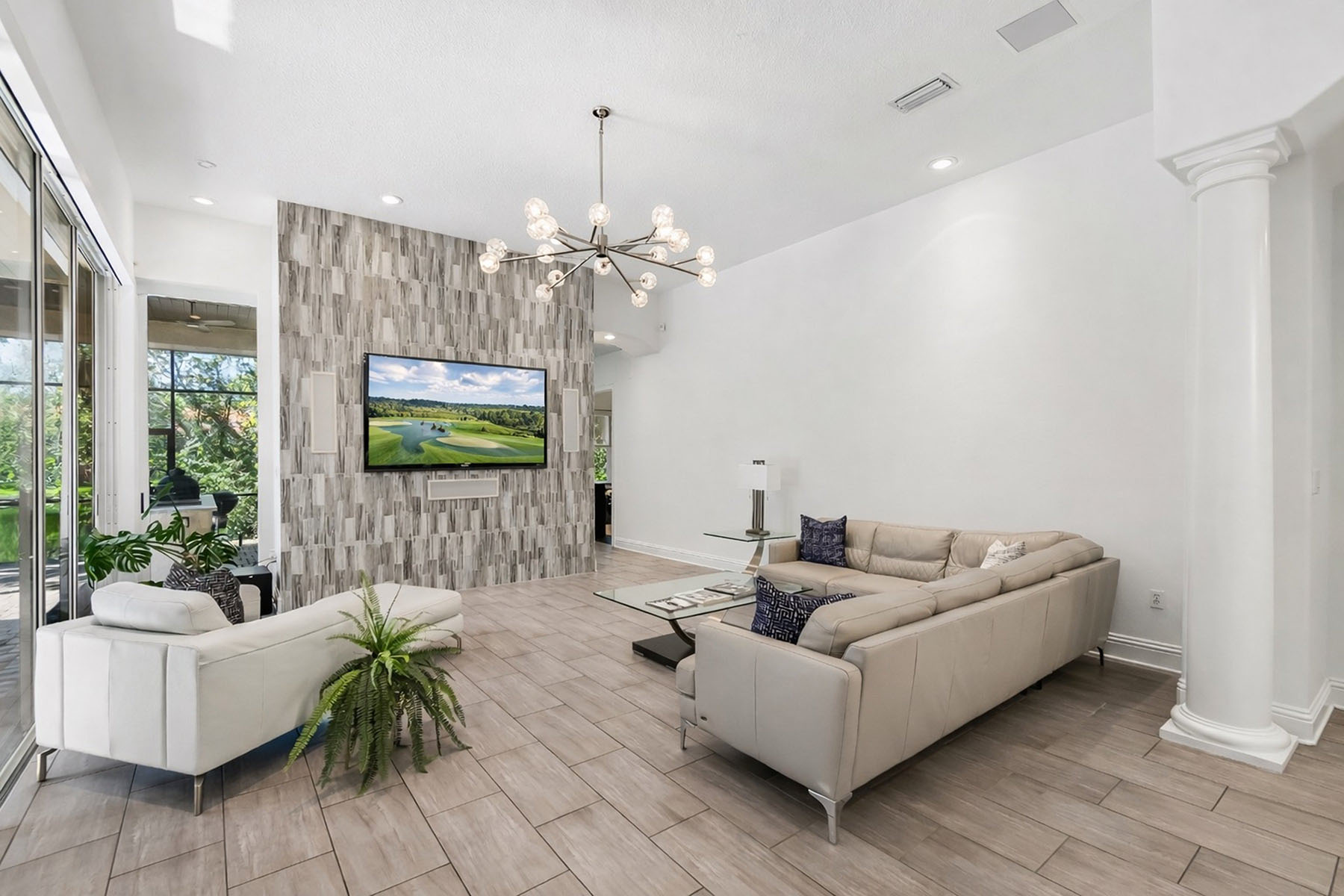 17008 Madres De Avila