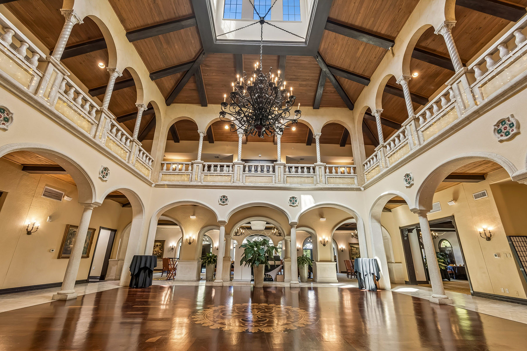 17008 Madres De Avila