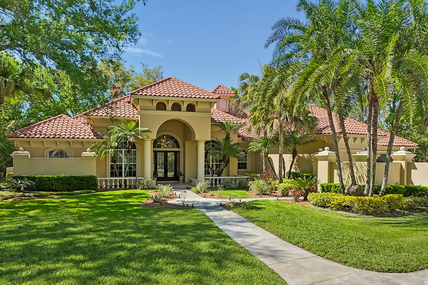 17008 Madres De Avila