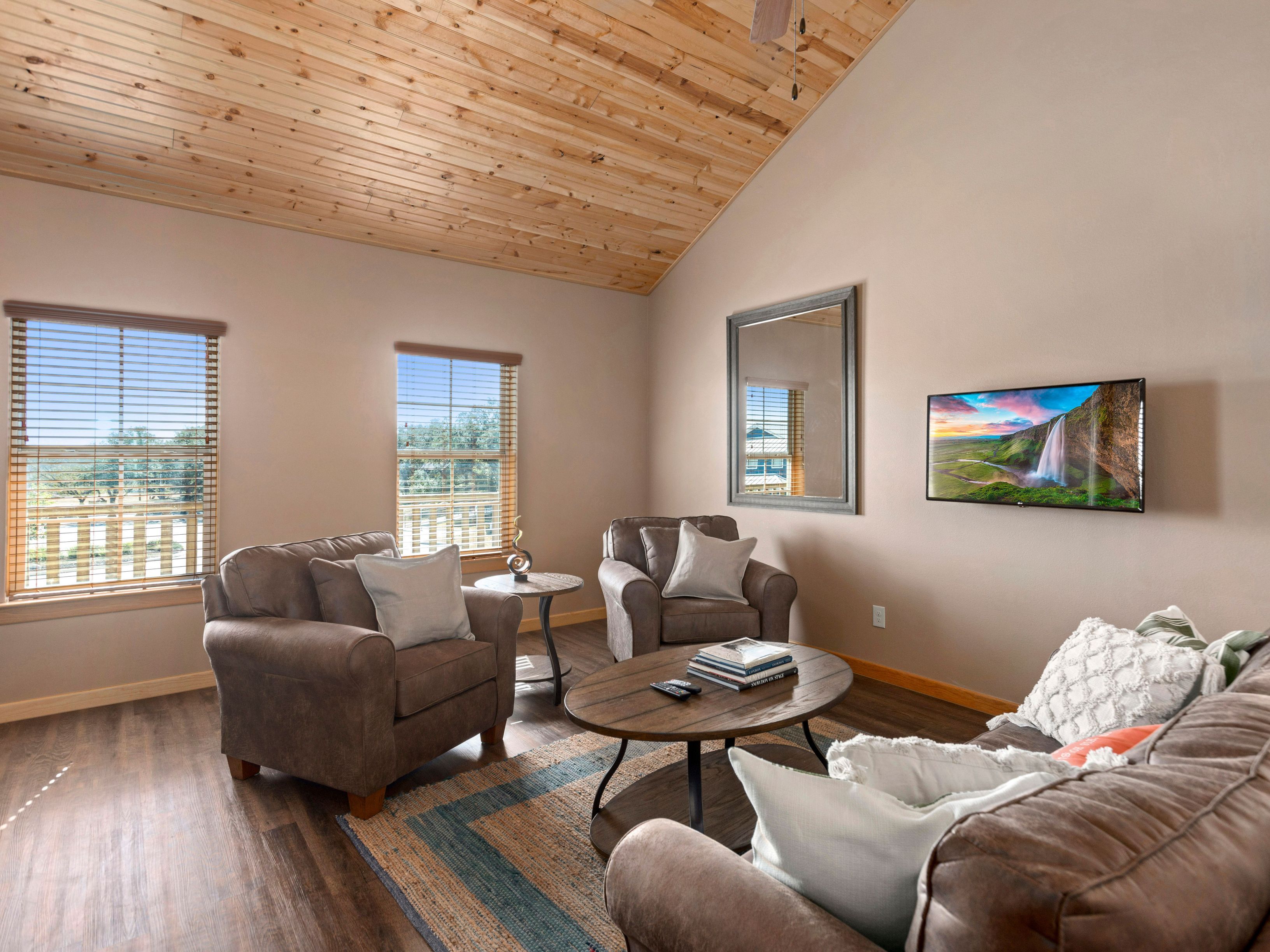 1554 Gruene Road Unit A8
