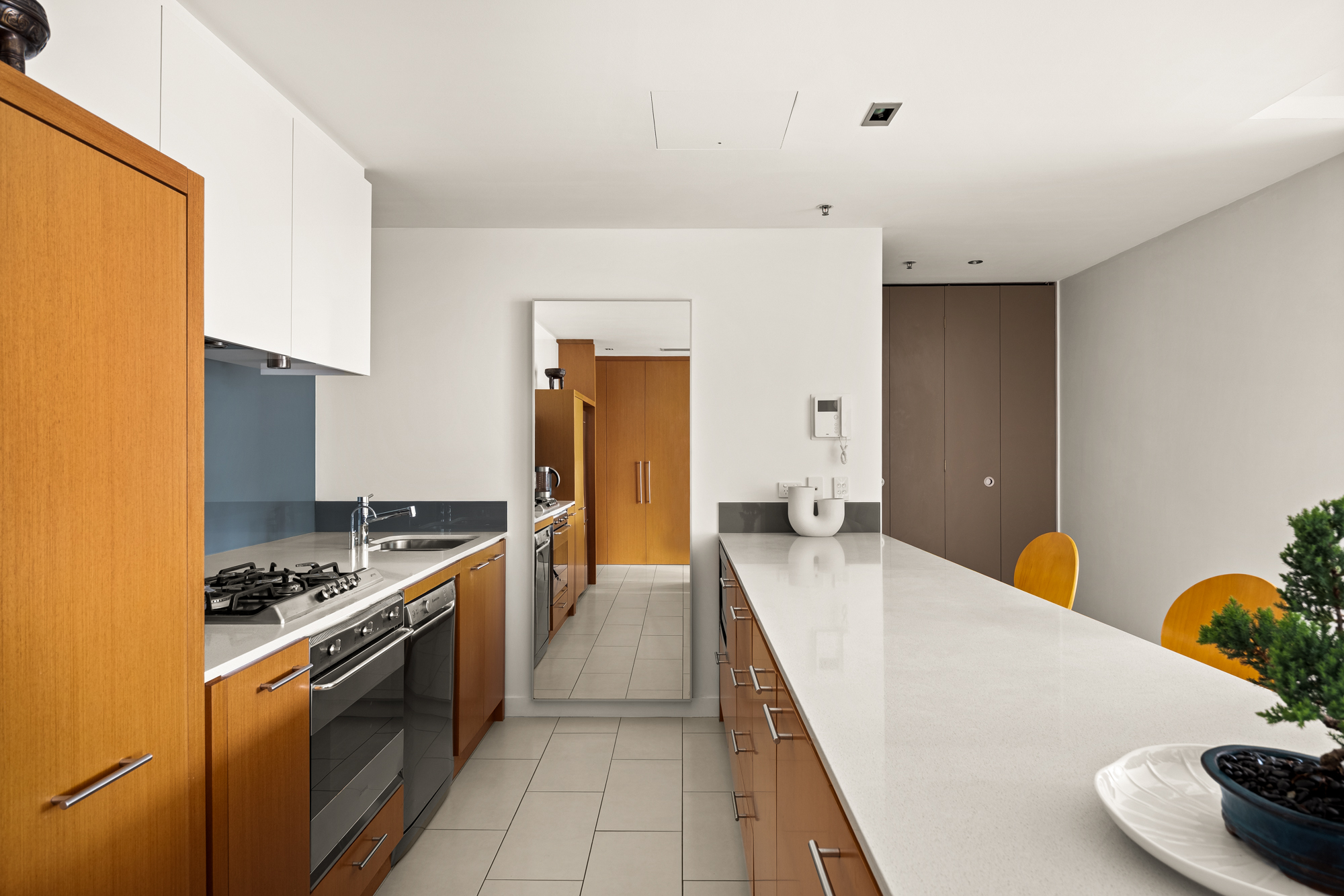 107/37 Harbour Road Hamilton