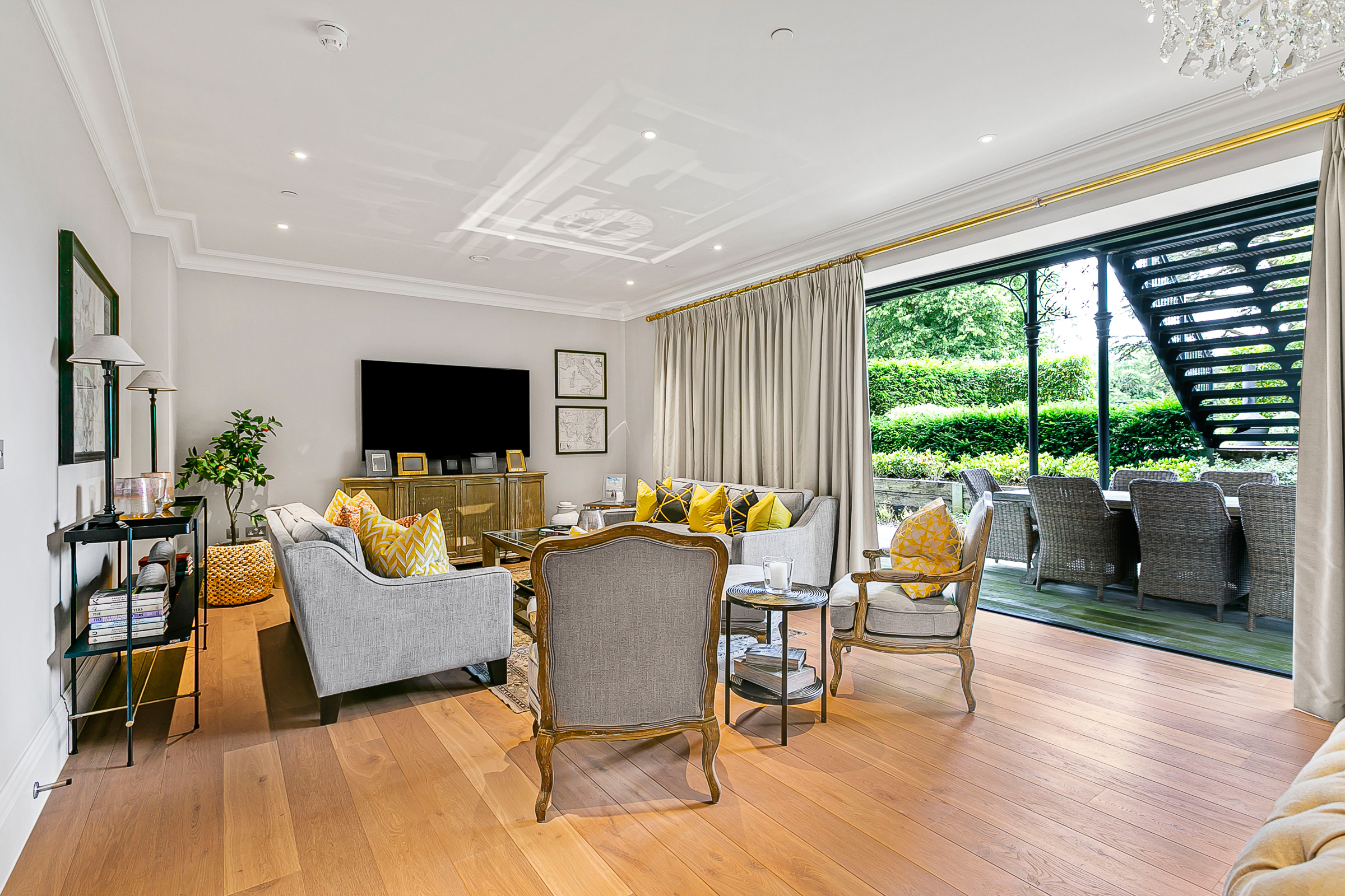 King John Square Englefield Green