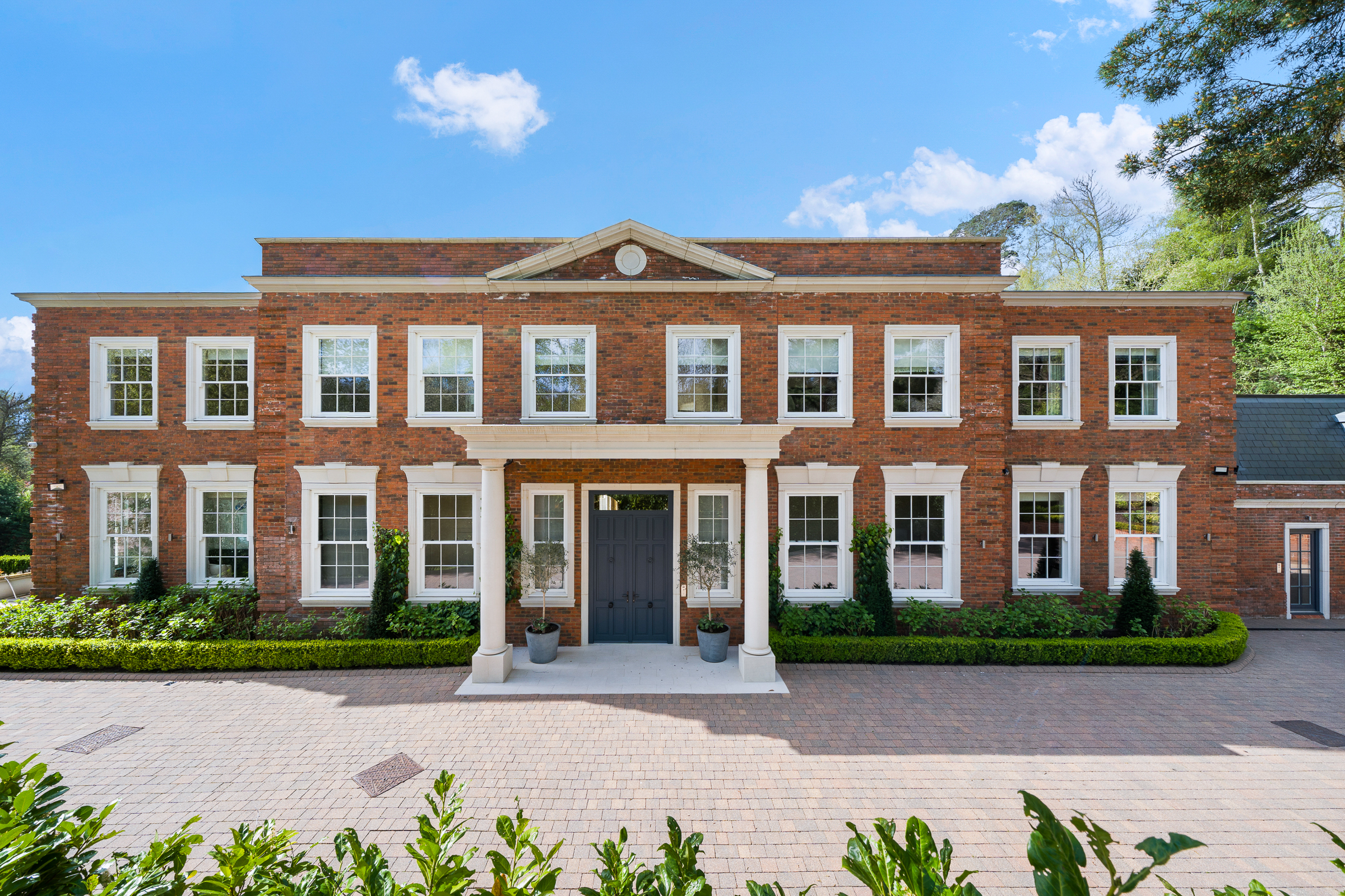 St Georges Hill Weybridge