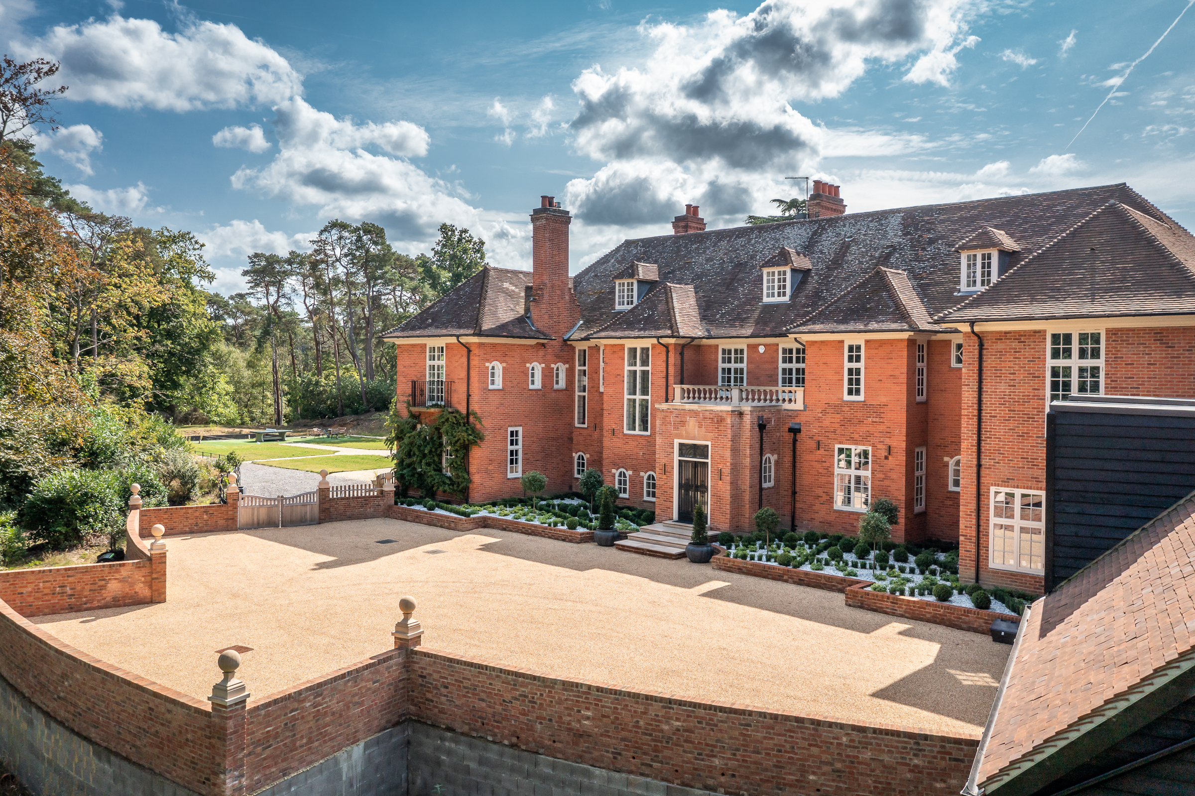 Frensham Park Manor Bourne 