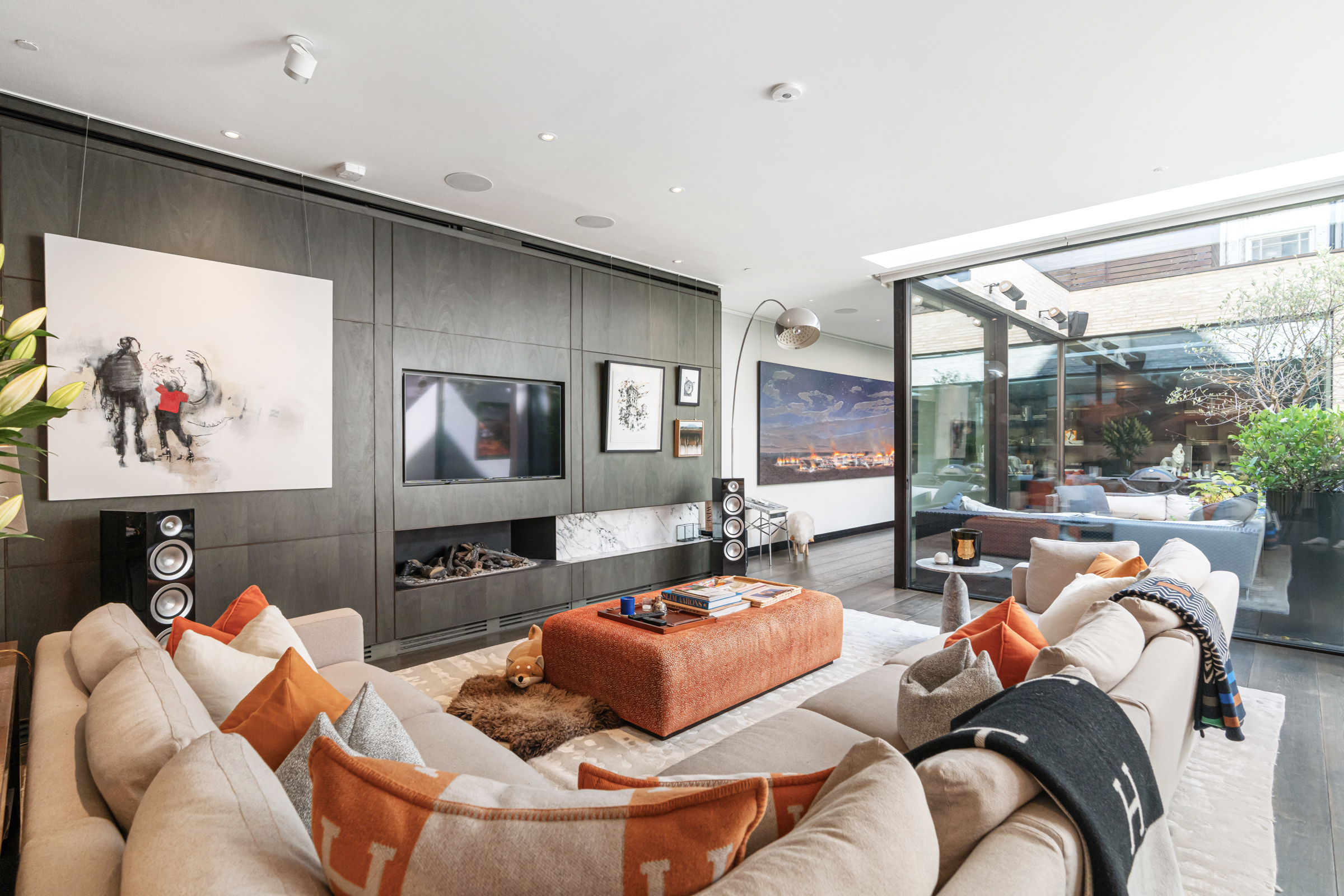 Knights House Cheval Place Knightsbridge