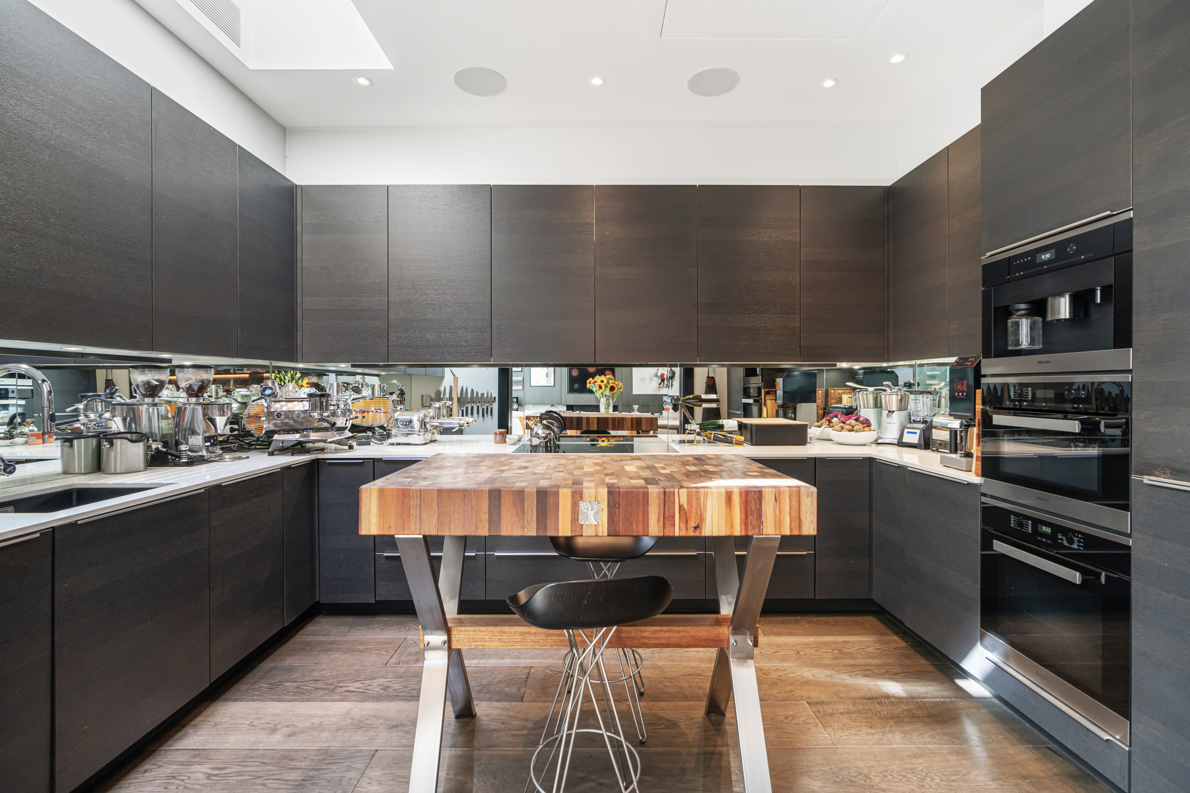 Knights House Cheval Place Knightsbridge