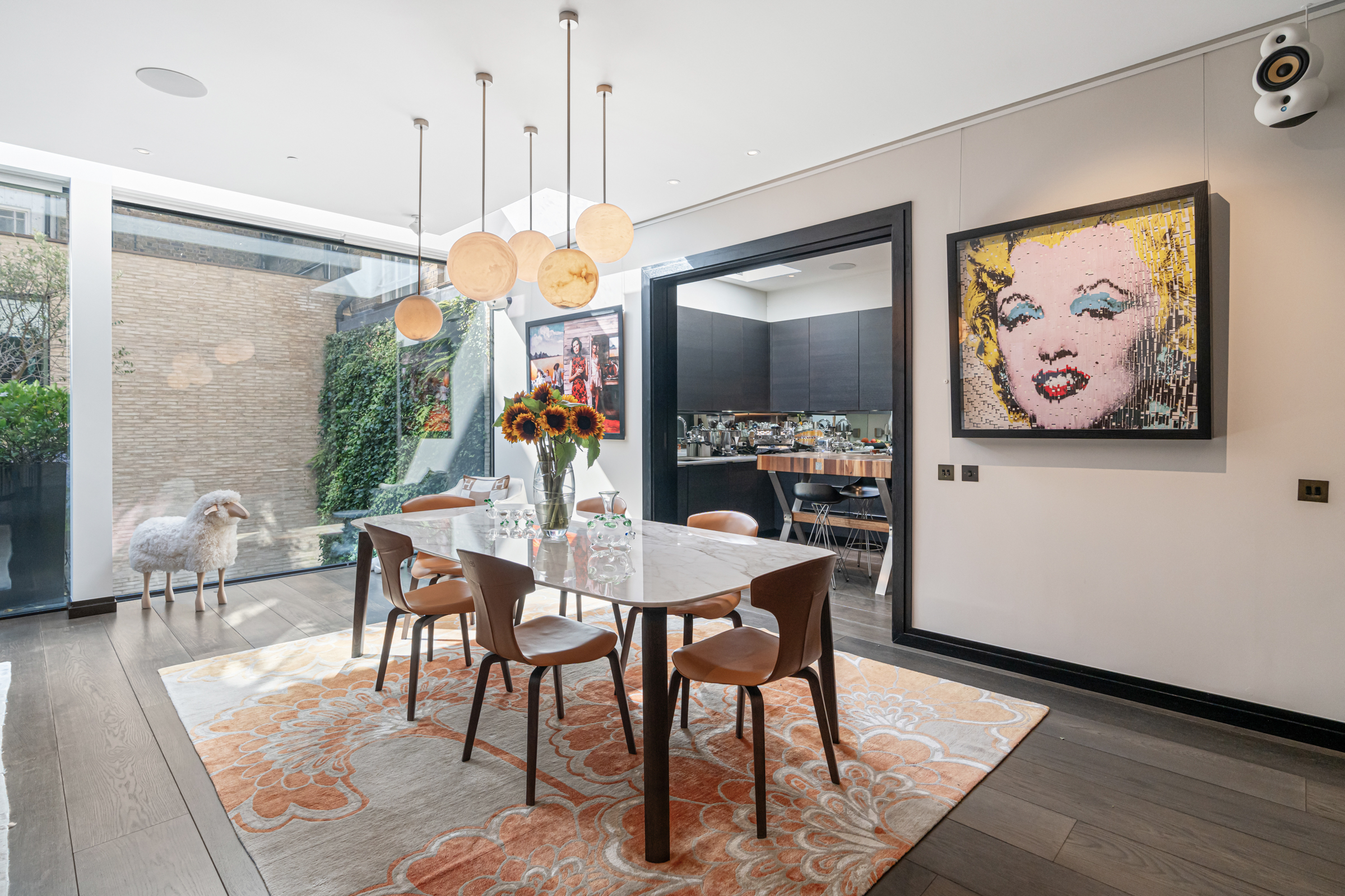 Knights House Cheval Place Knightsbridge