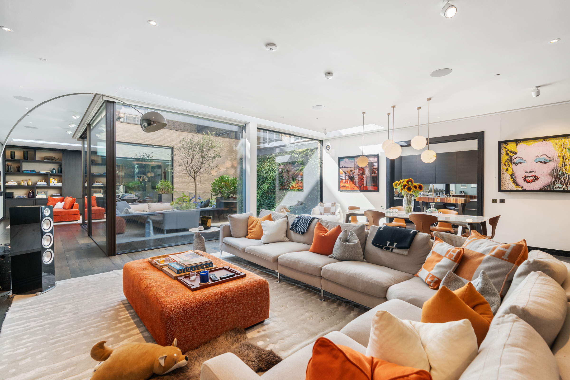 Knights House Cheval Place Knightsbridge