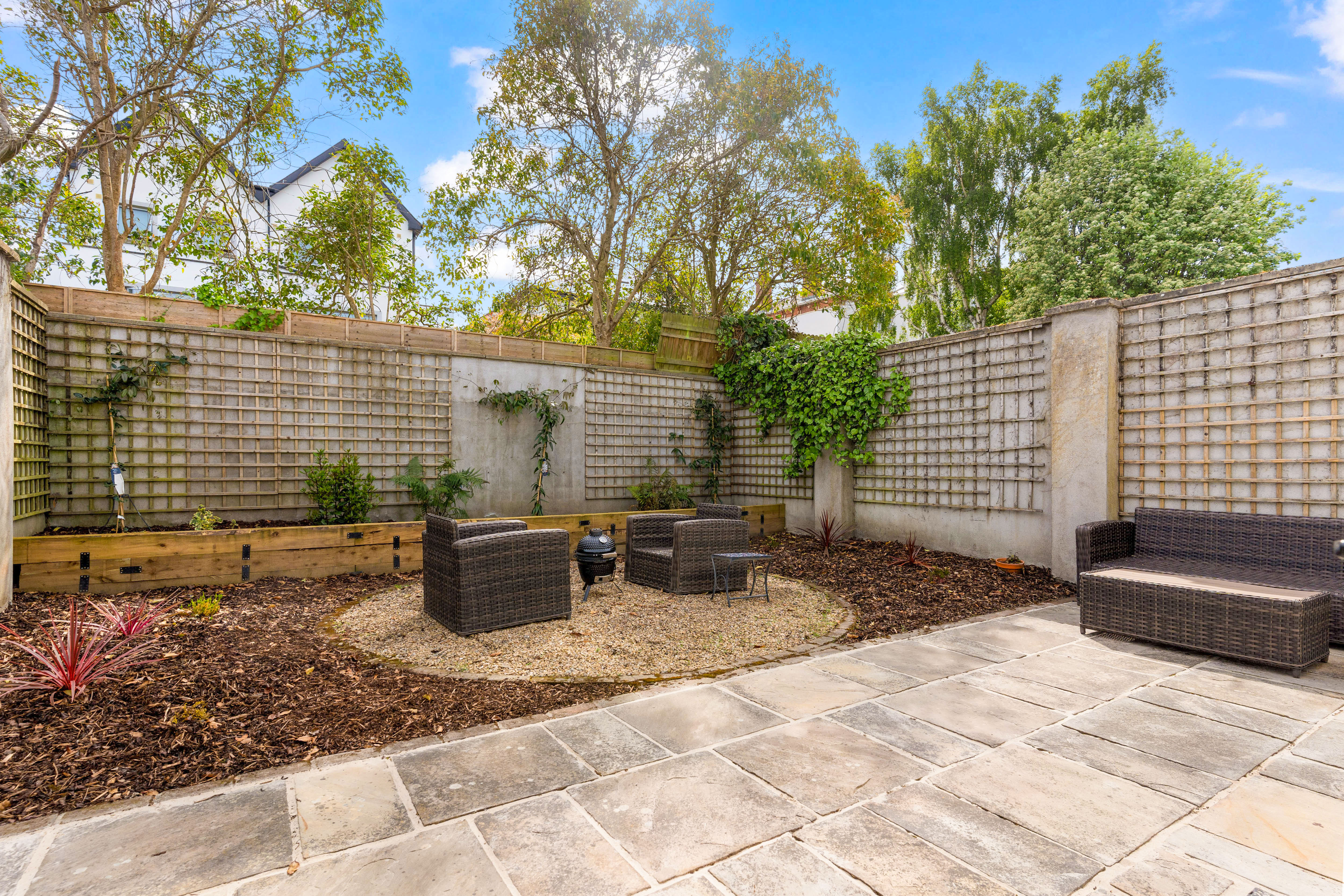 2 Flann O'Brien Mews Avoca Road