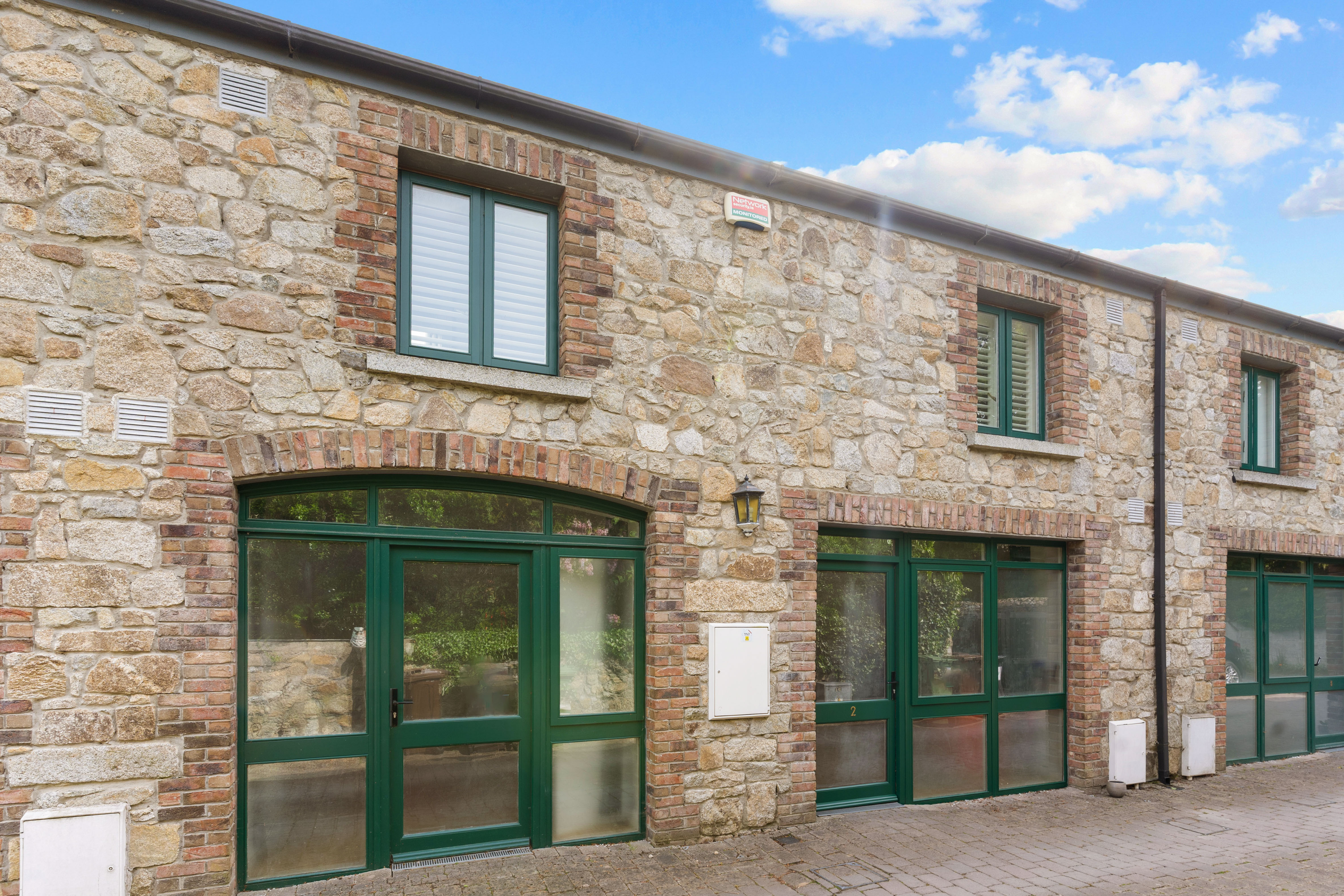 2 Flann O'Brien Mews Avoca Road