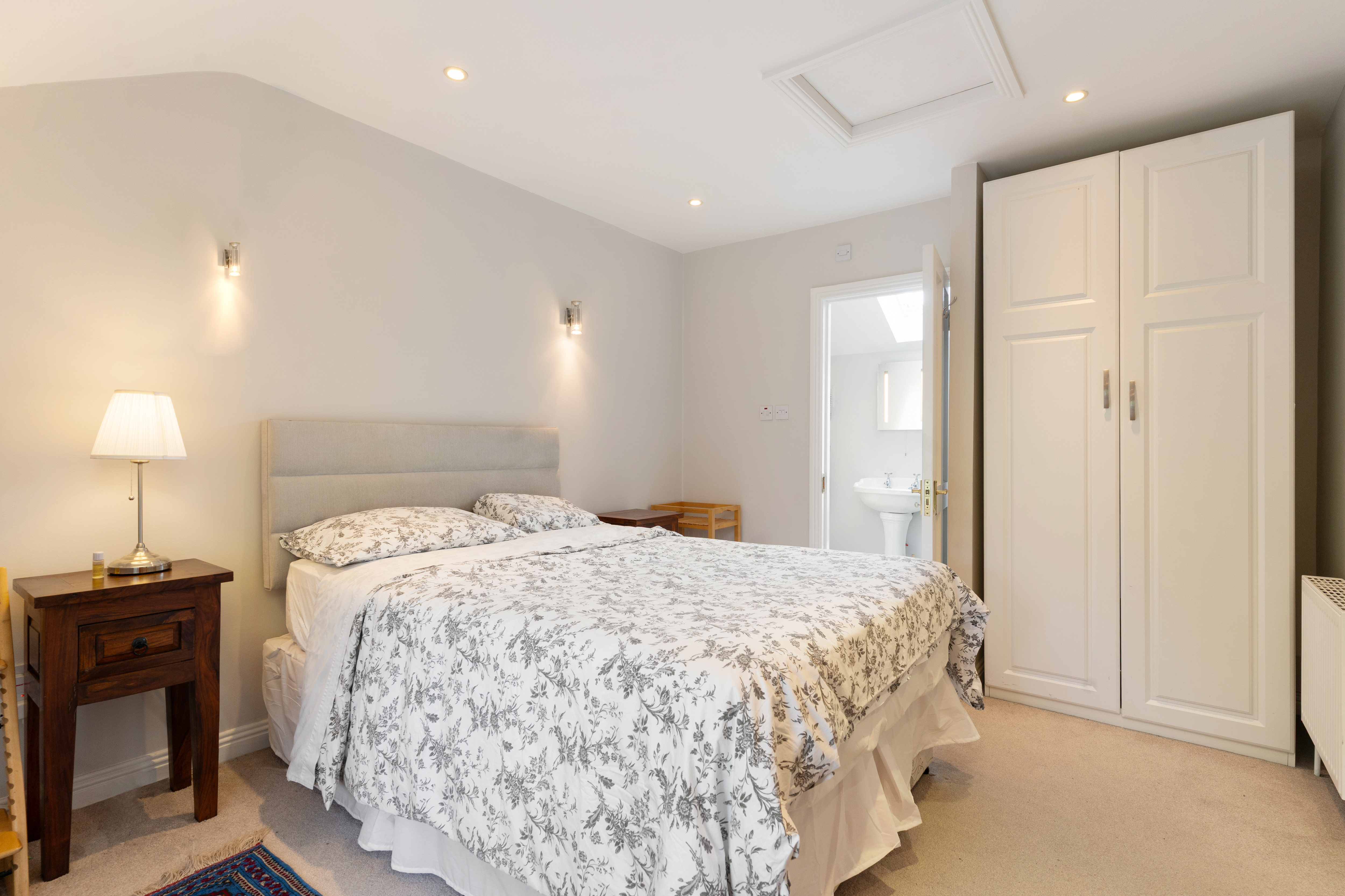 2 Flann O'Brien Mews Avoca Road