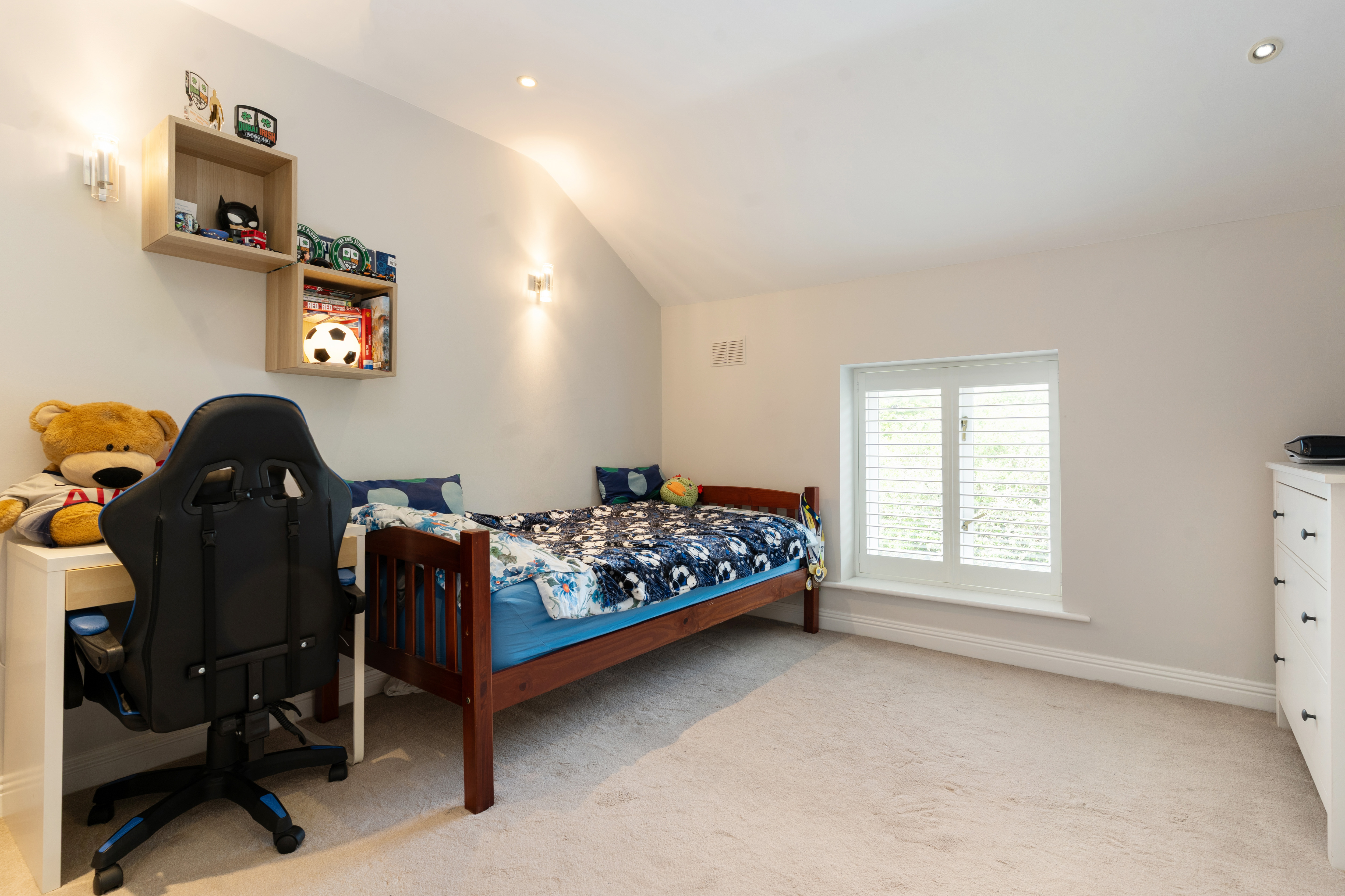 2 Flann O'Brien Mews Avoca Road