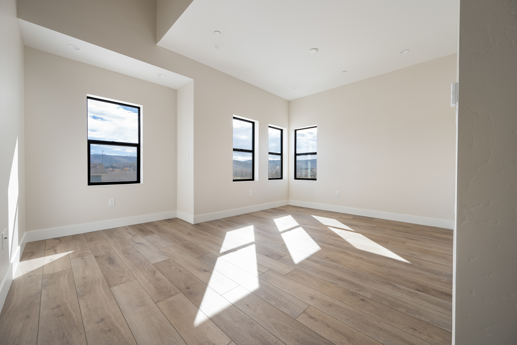 378 East Agate Avenue 4B 