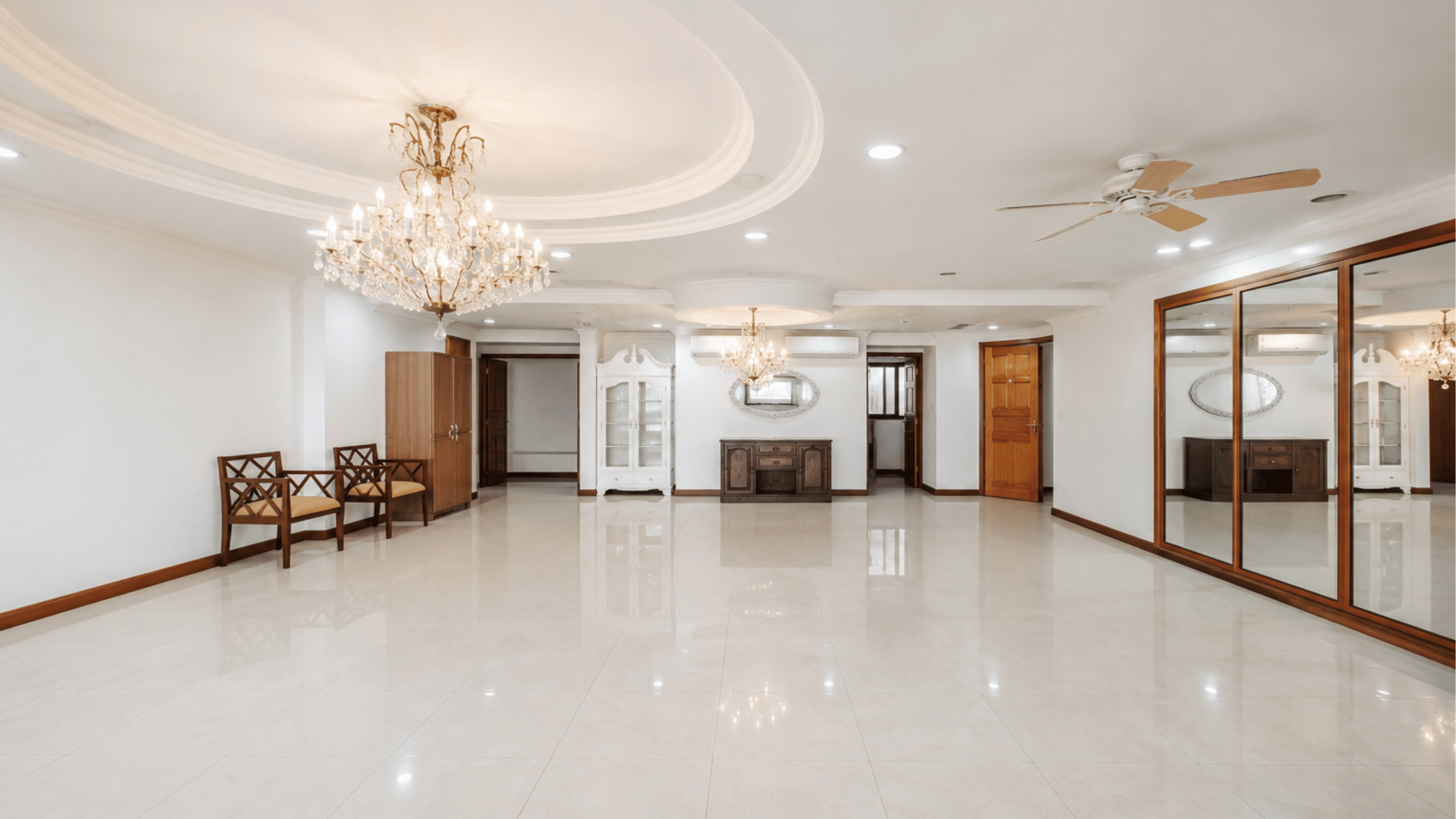 Pacific Plaza Condominium Apartment Ridge