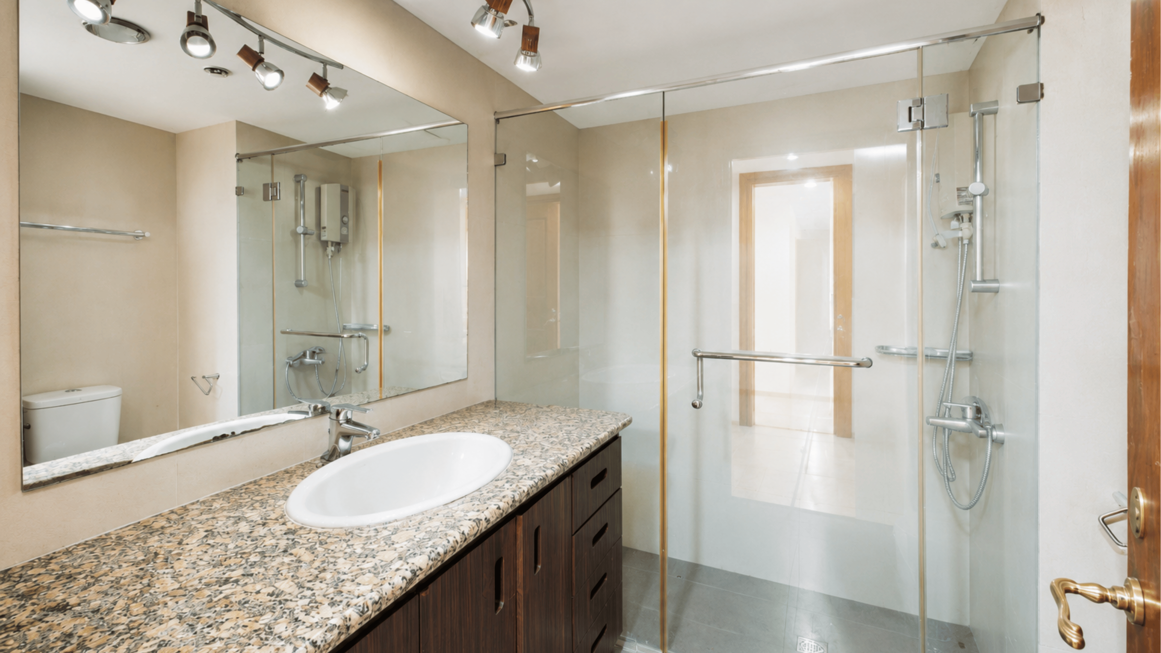 Pacific Plaza Condominium Apartment Ridge